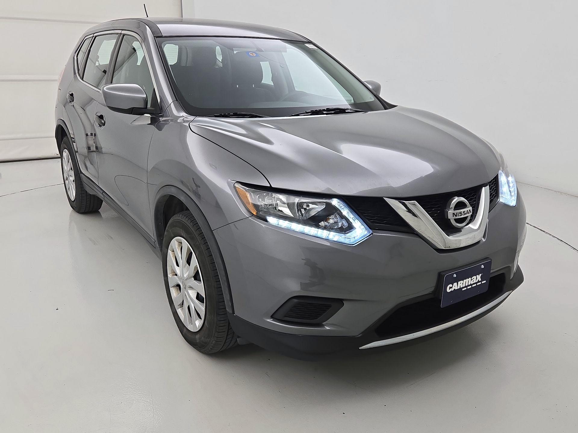 Thumbnail: 2016 Nissan Rogue - 1