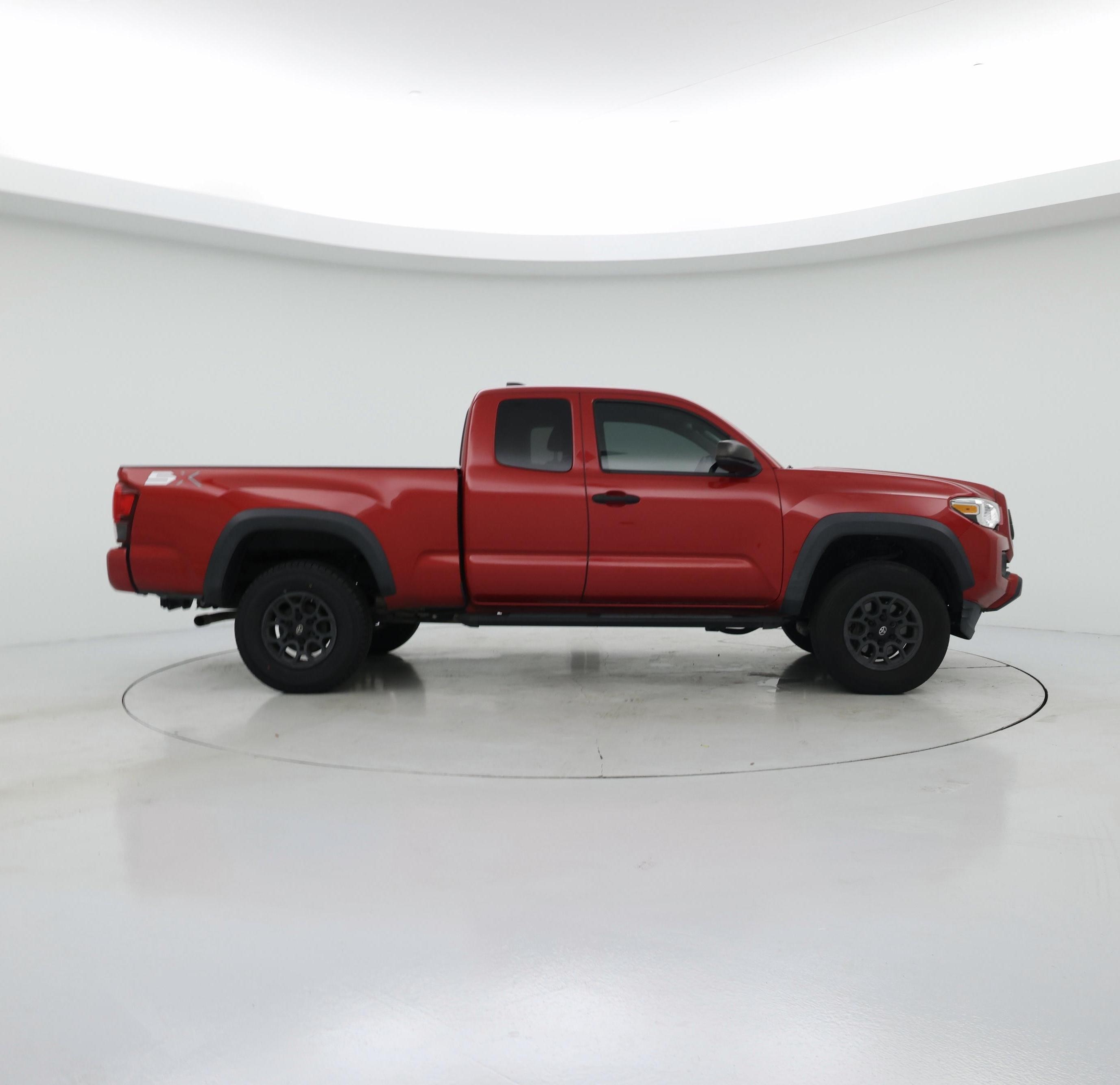 Thumbnail: 2020 Toyota Tacoma - 7