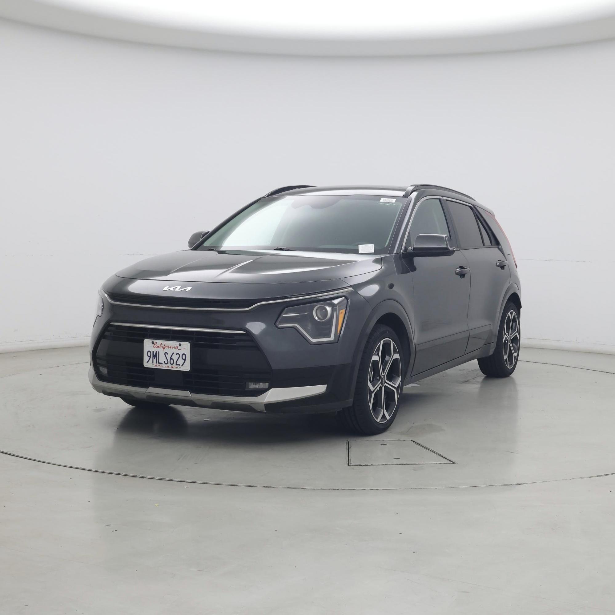 Thumbnail: 2024 Kia Niro - 4
