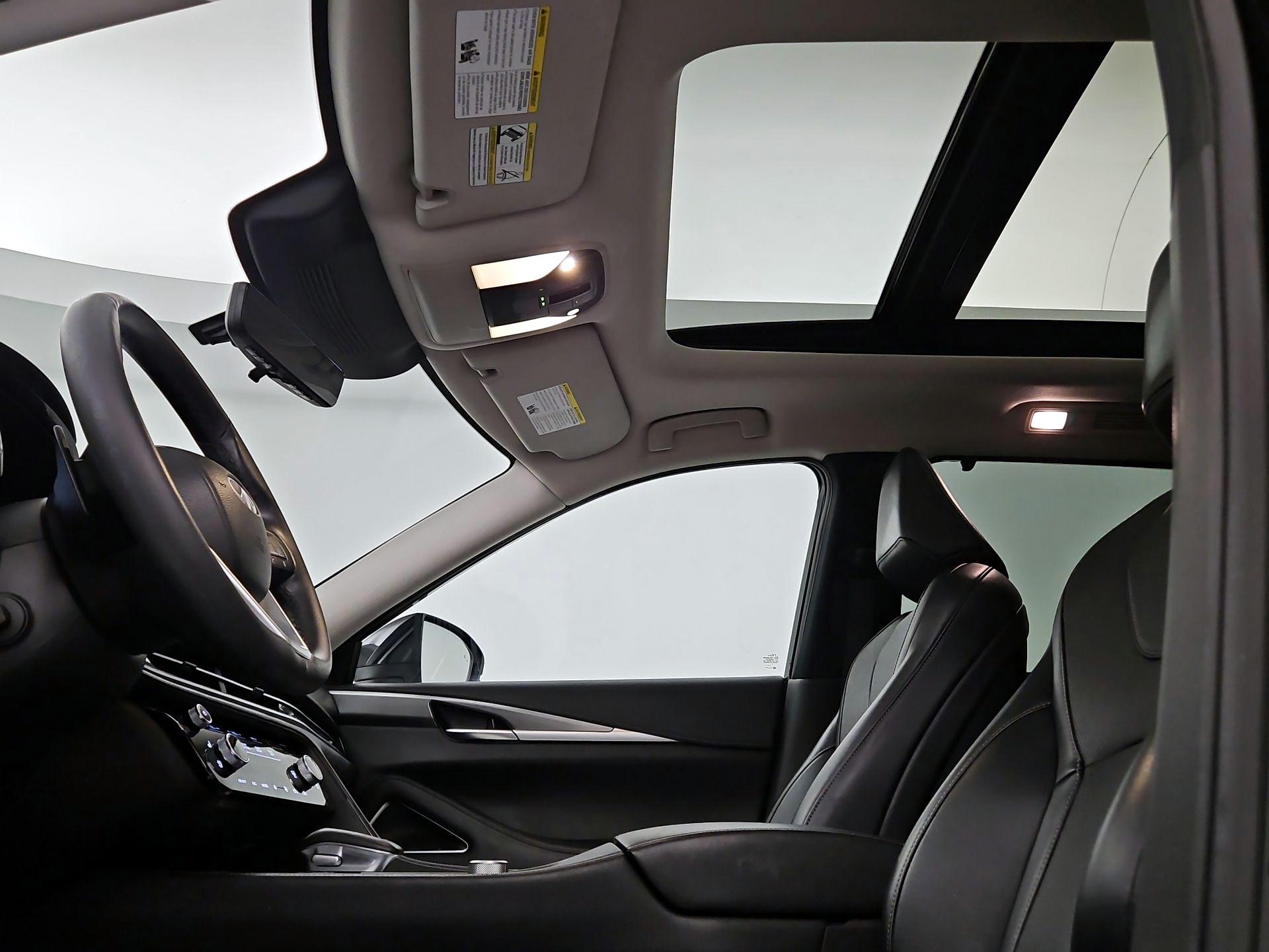 Thumbnail: 2023 INFINITI QX60 - 18