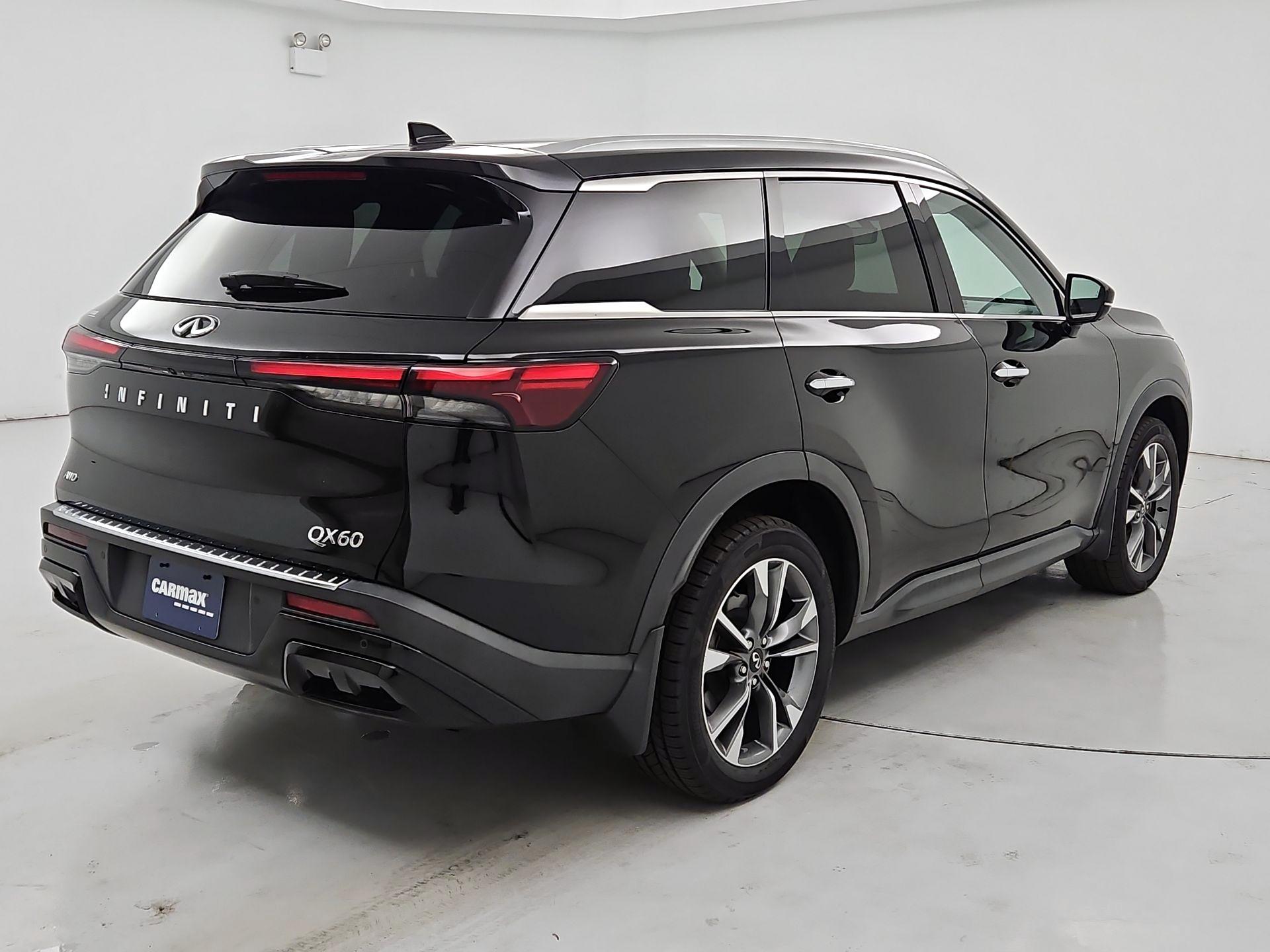 Thumbnail: 2023 INFINITI QX60 - 5