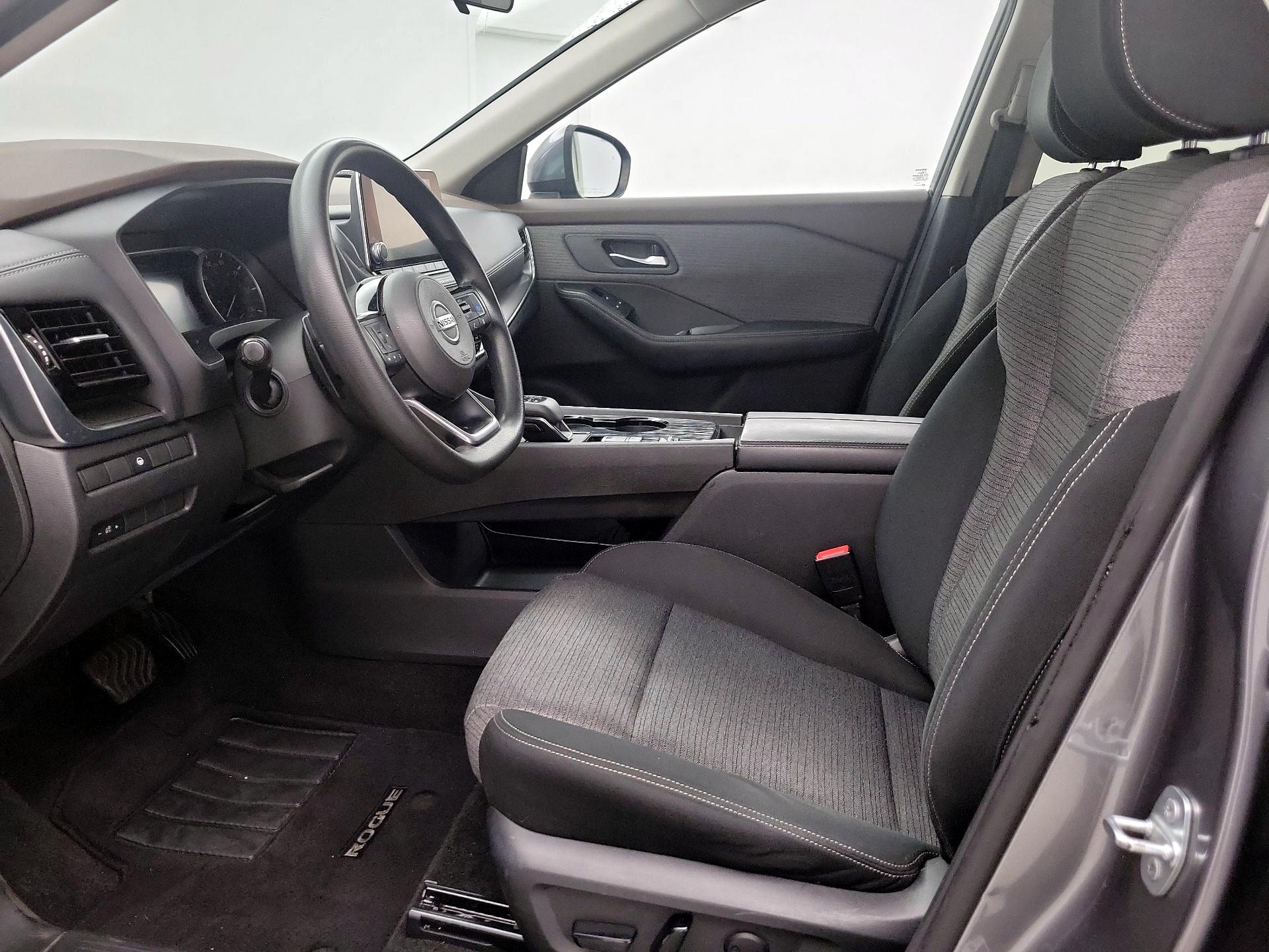 Thumbnail: 2021 Nissan Rogue - 11