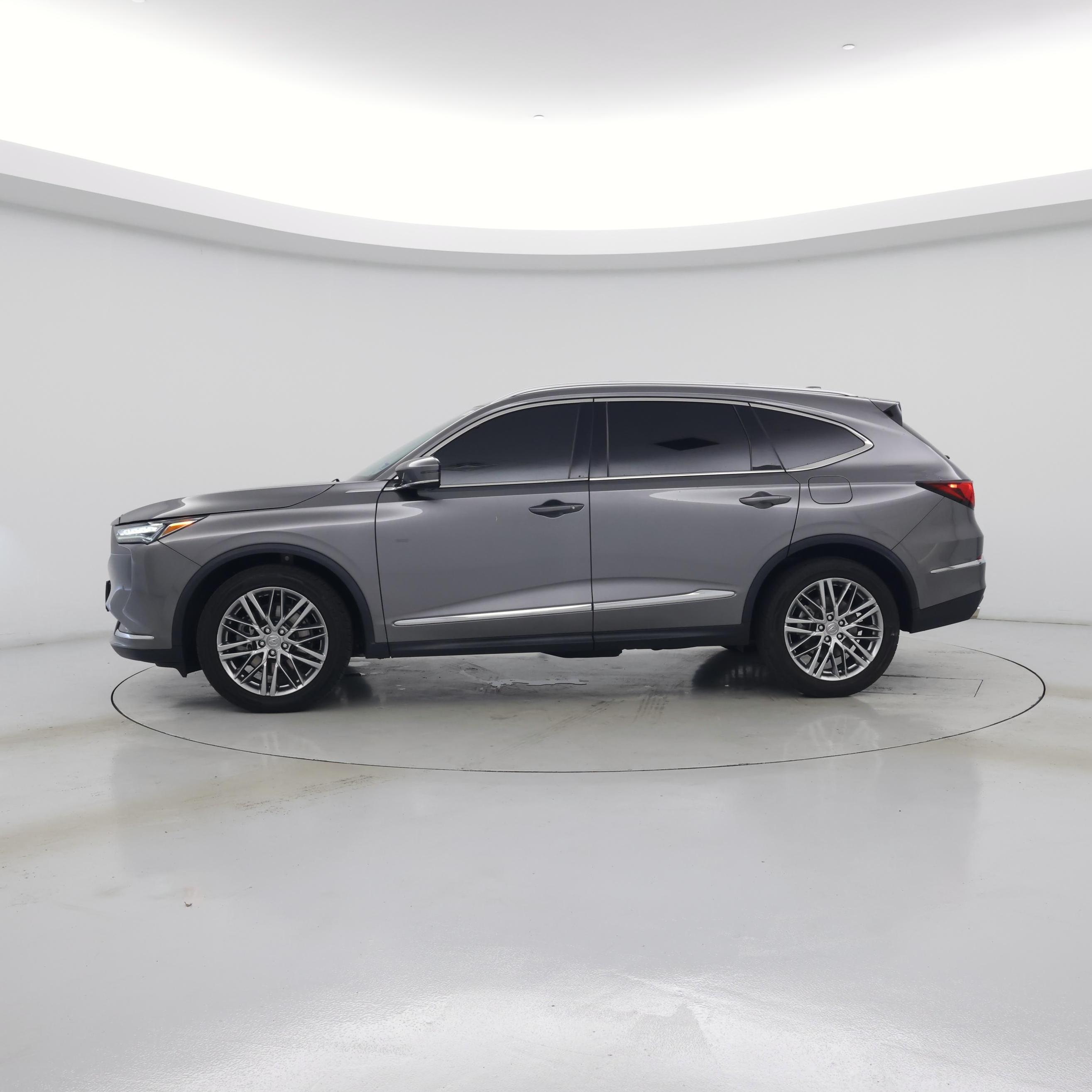 Thumbnail: 2022 Acura MDX - 3