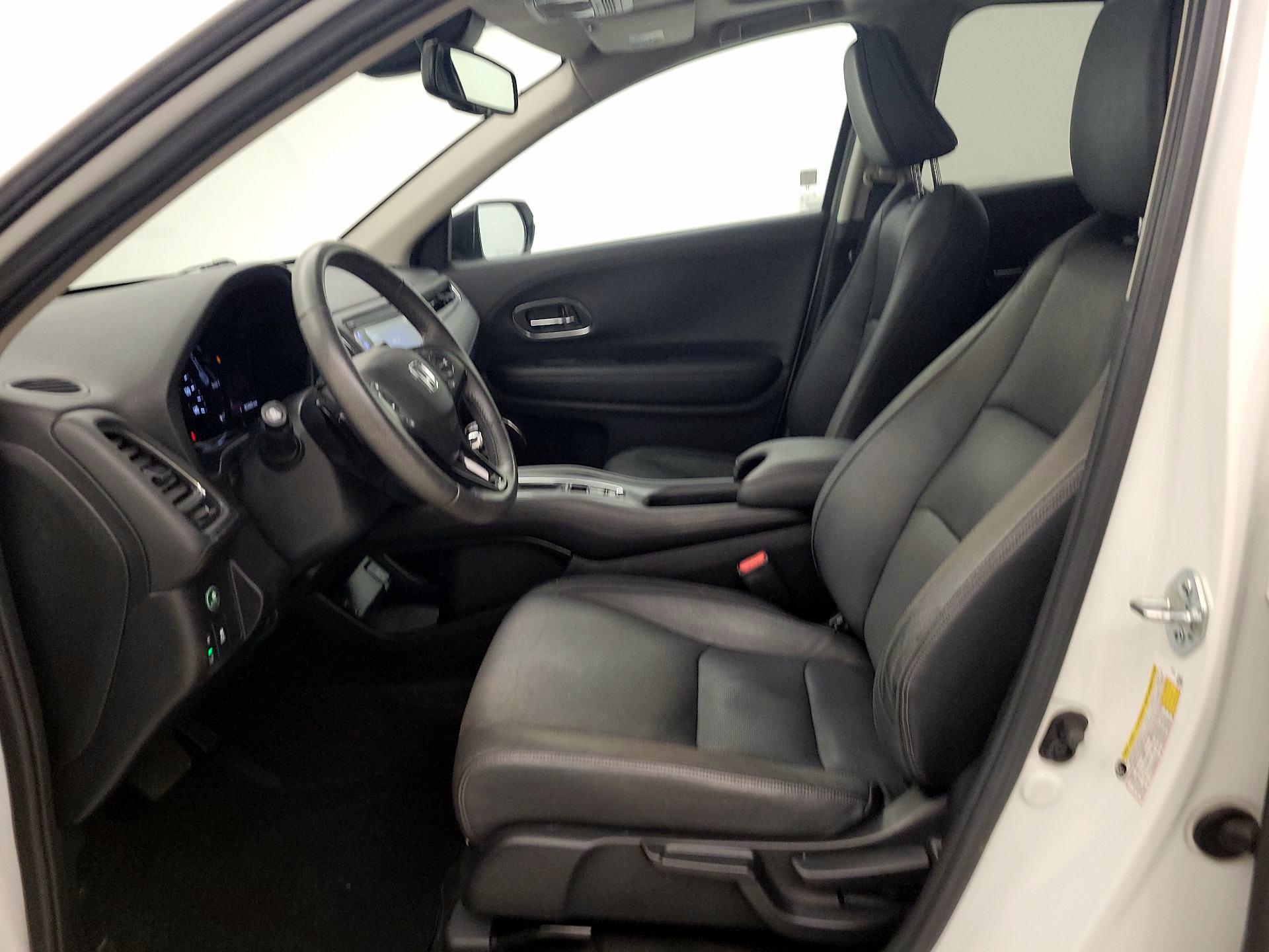 Thumbnail: 2022 Honda HR-V - 11
