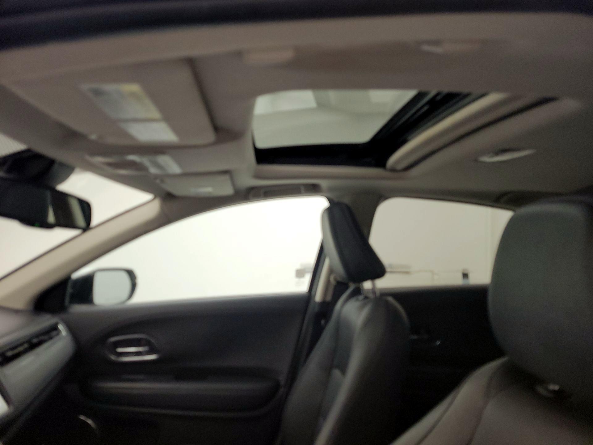 Thumbnail: 2022 Honda HR-V - 19