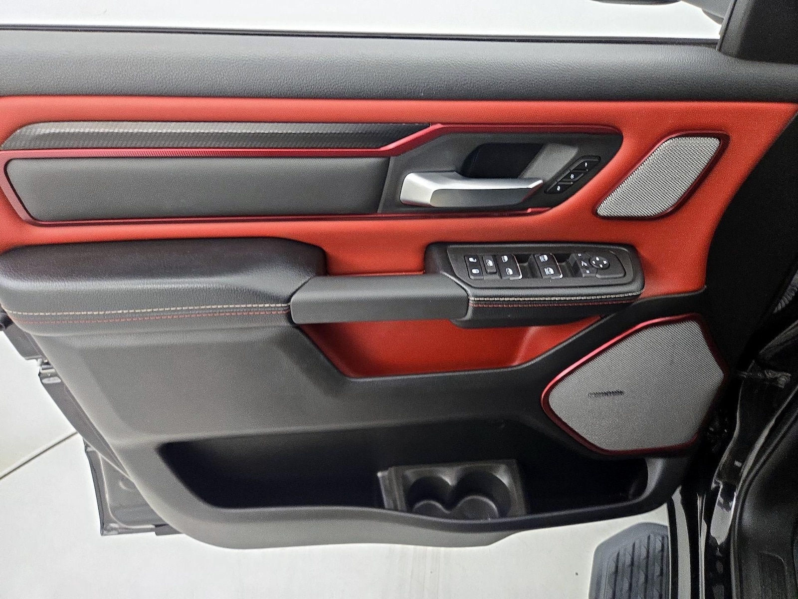 2025 RAM Ram 1500 Pickup Rebel - Photo 13