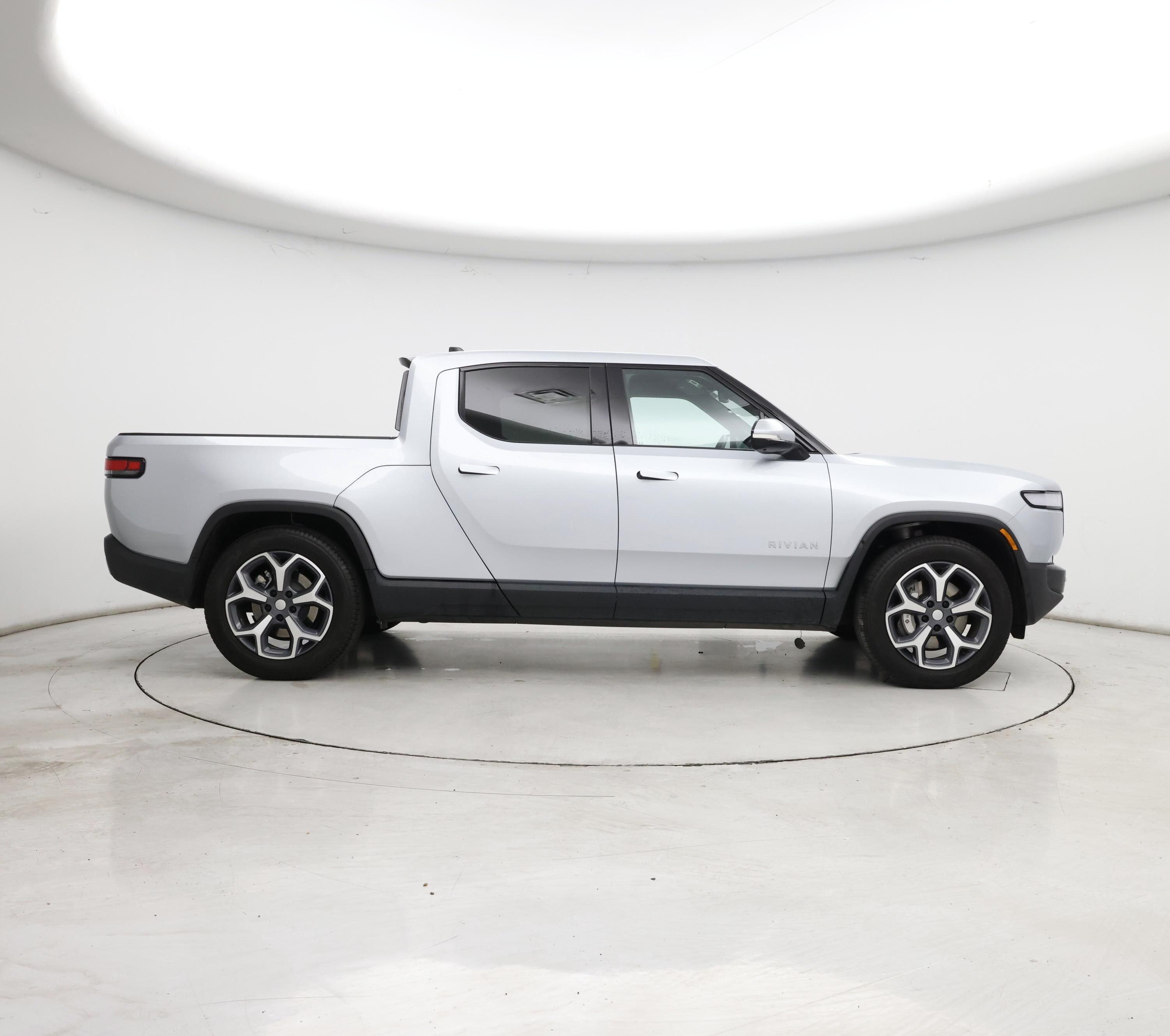 Thumbnail: 2024 Rivian R1T - 7
