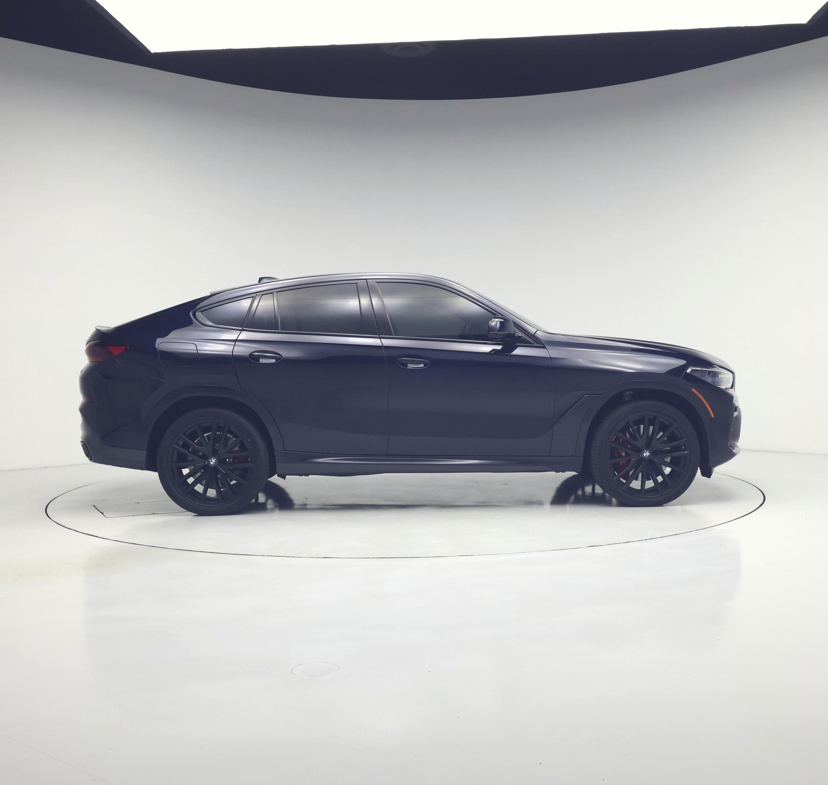 Thumbnail: 2022 BMW X6 - 7
