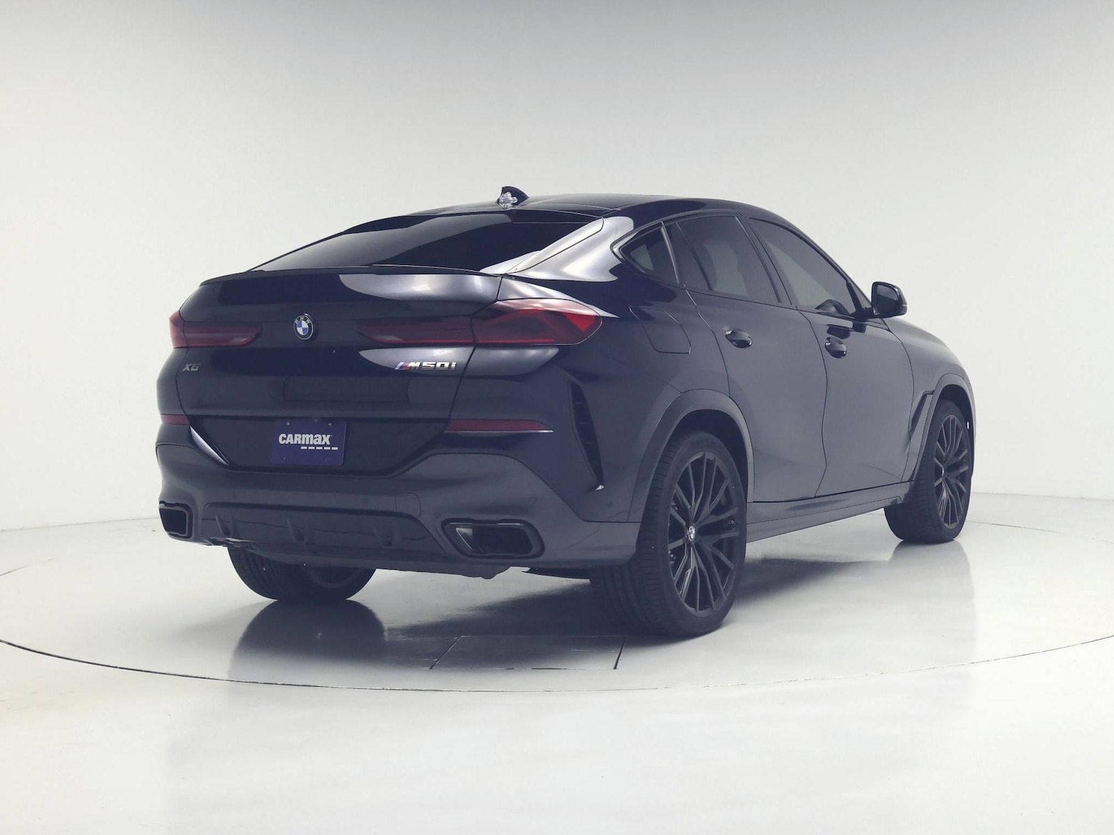 2022 BMW X6 M50i - Photo 9
