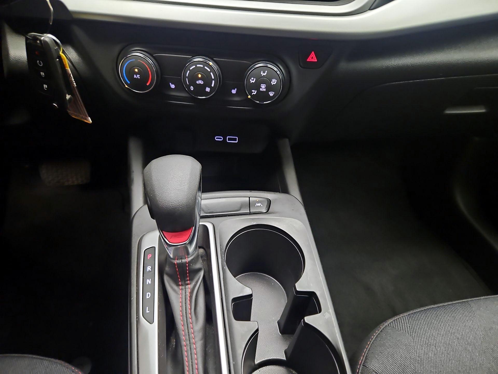 Thumbnail: 2024 Chevrolet Trax - 16
