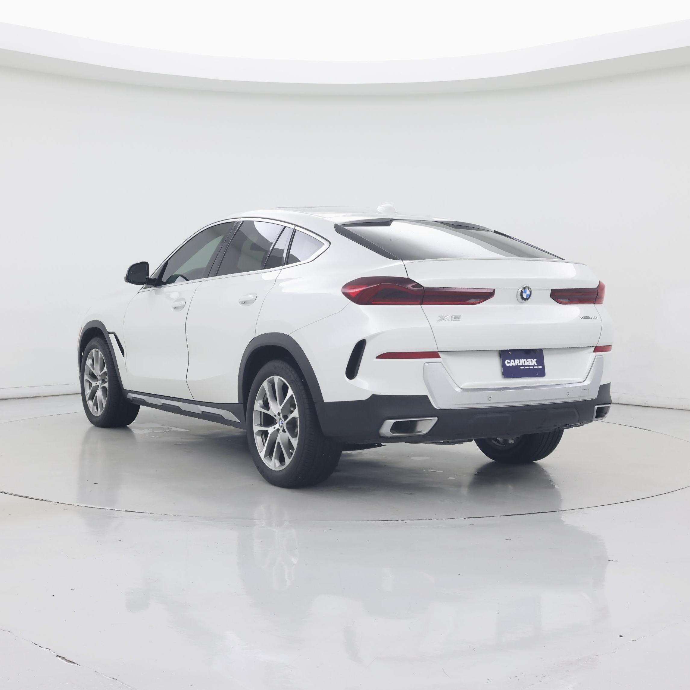Thumbnail: 2023 BMW X6 - 2