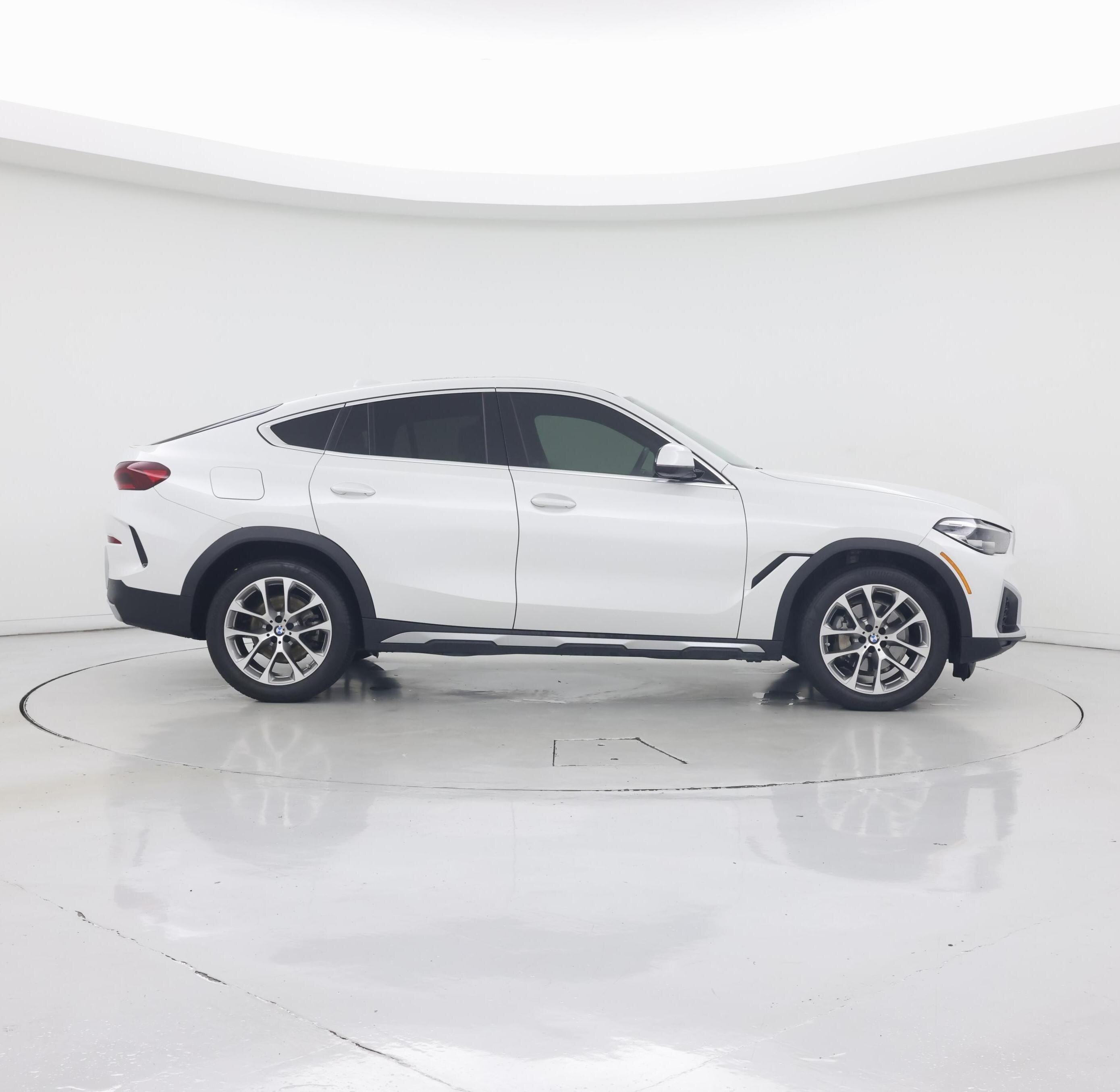 Thumbnail: 2023 BMW X6 - 7