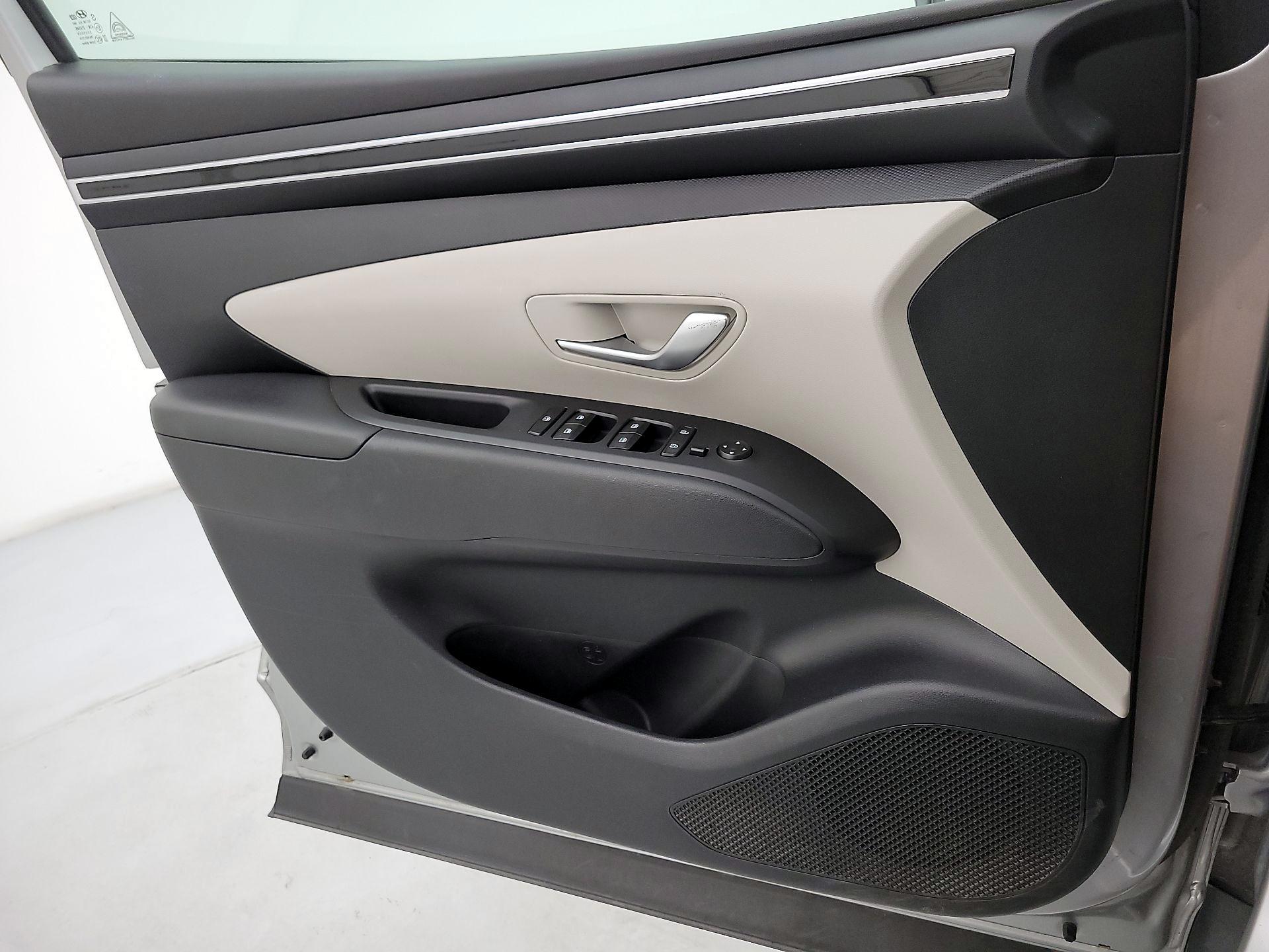 Thumbnail: 2022 Hyundai Tucson - 12