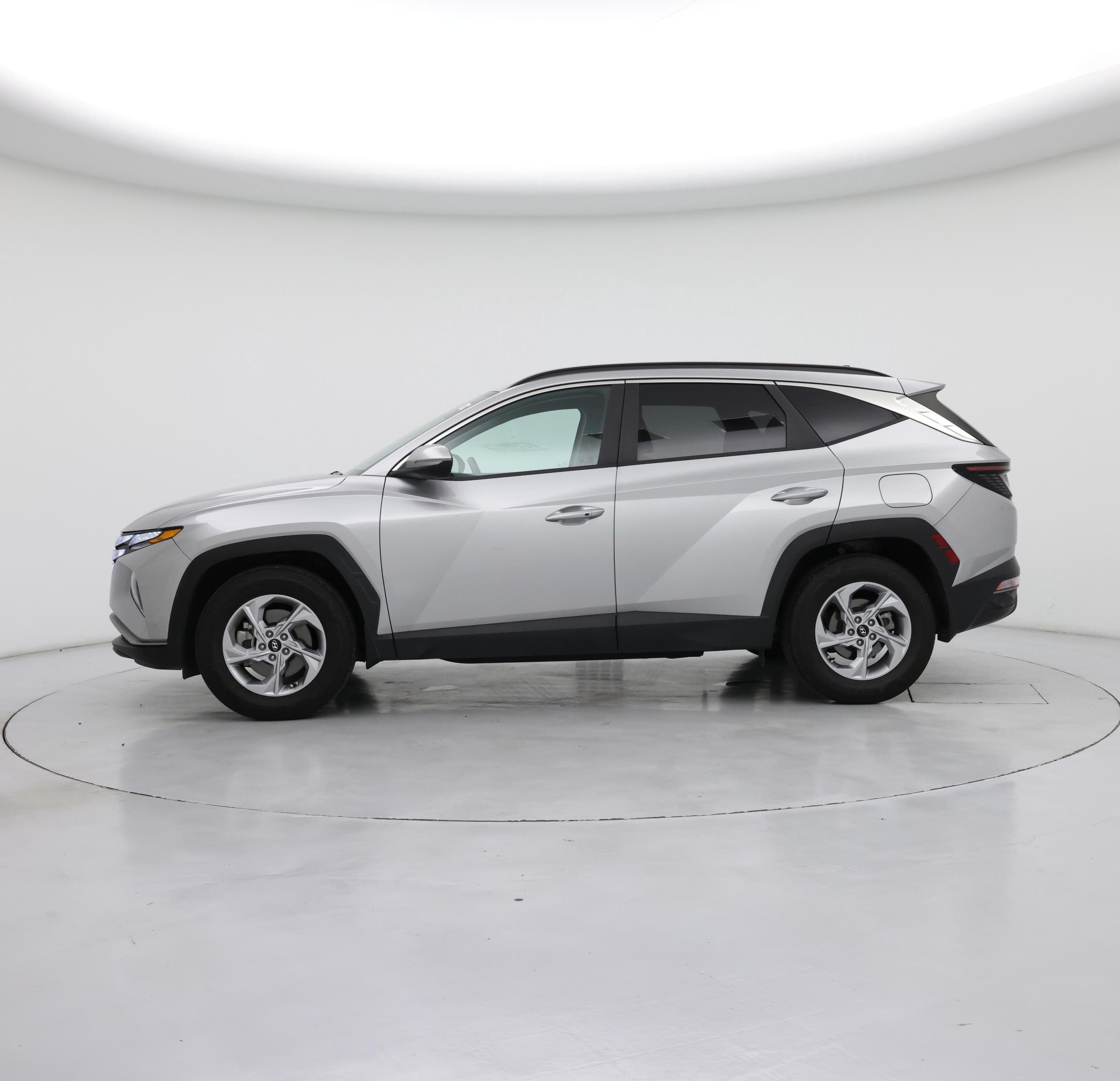 Thumbnail: 2022 Hyundai Tucson - 3