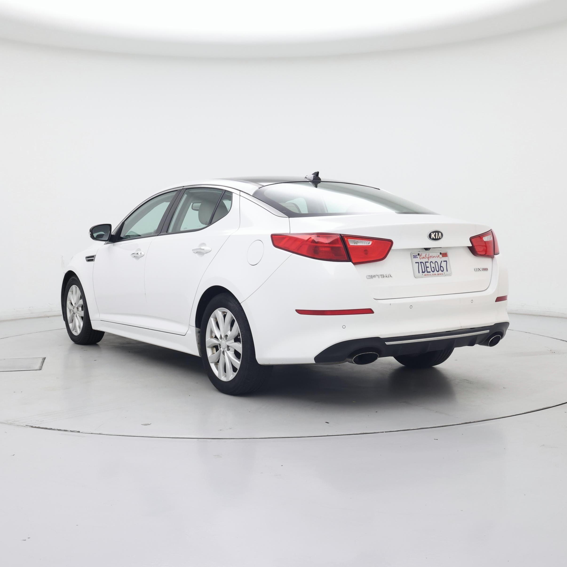 Thumbnail: 2014 Kia Optima - 2