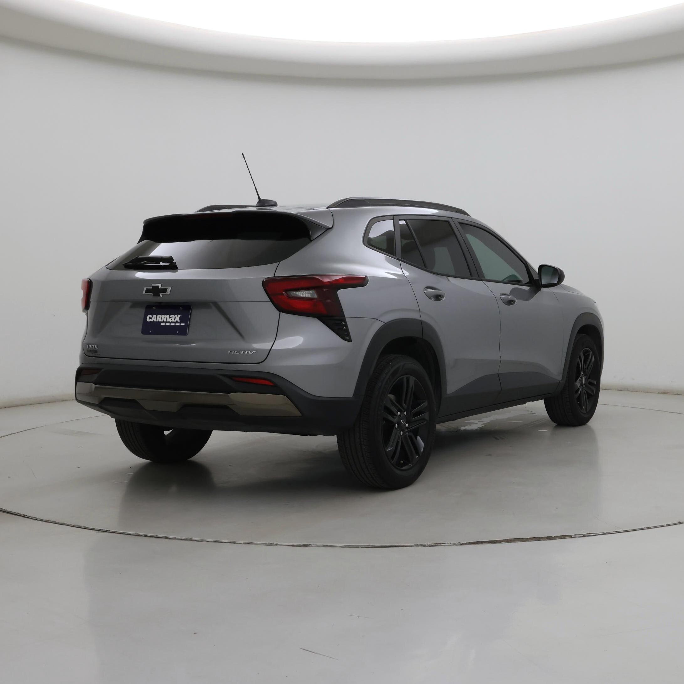 Thumbnail: 2024 Chevrolet Trax - 8