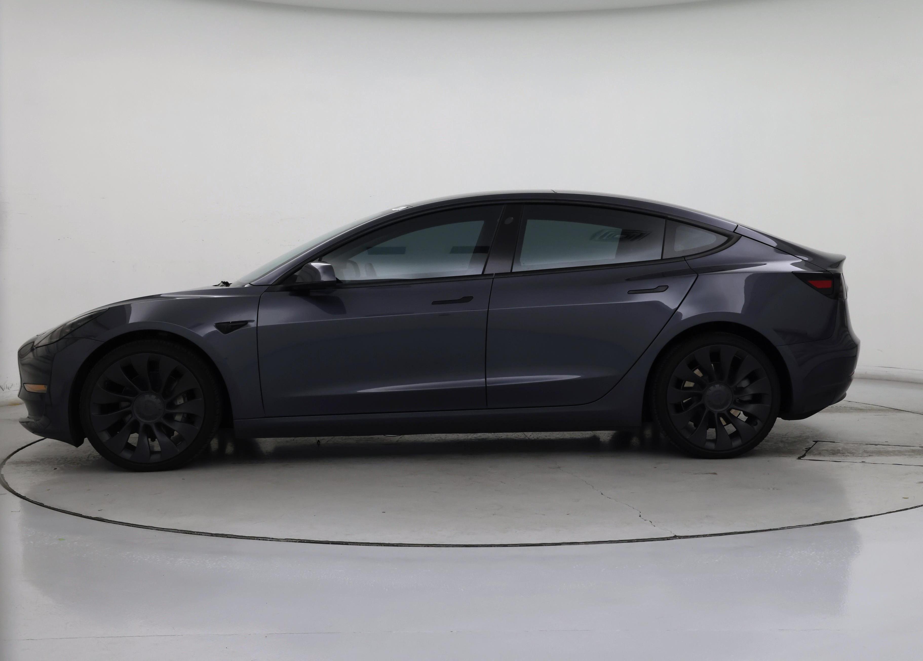 Thumbnail: 2023 Tesla Model 3 - 3