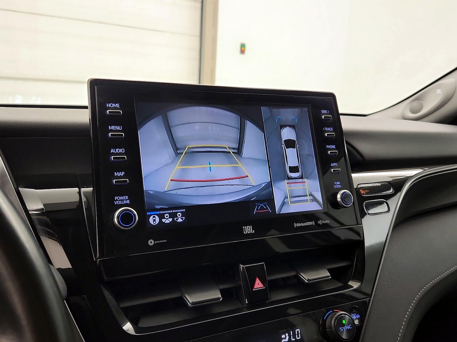 2024 Toyota Camry XSE - Photo 16