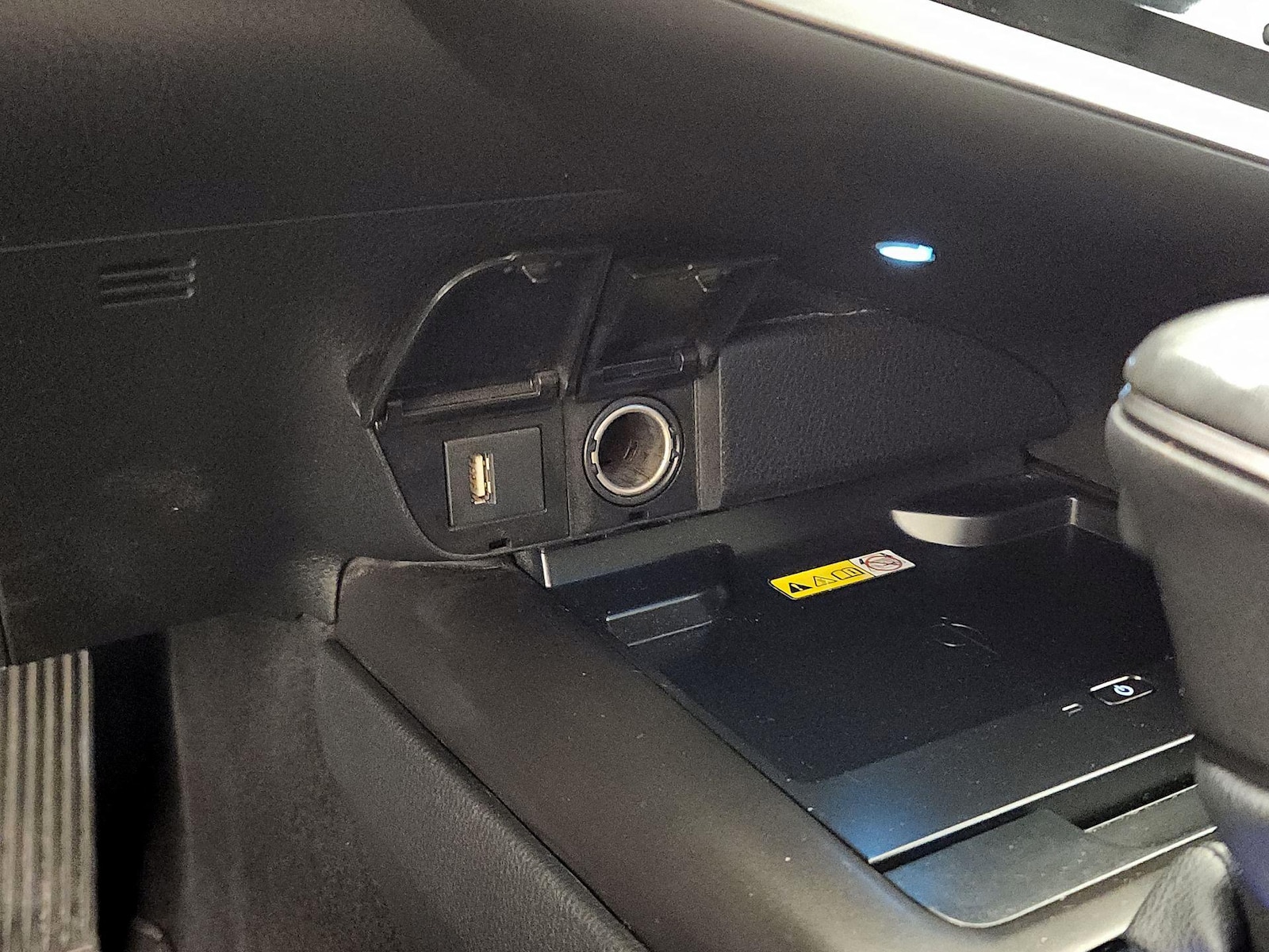 2024 Toyota Camry XSE - Photo 20