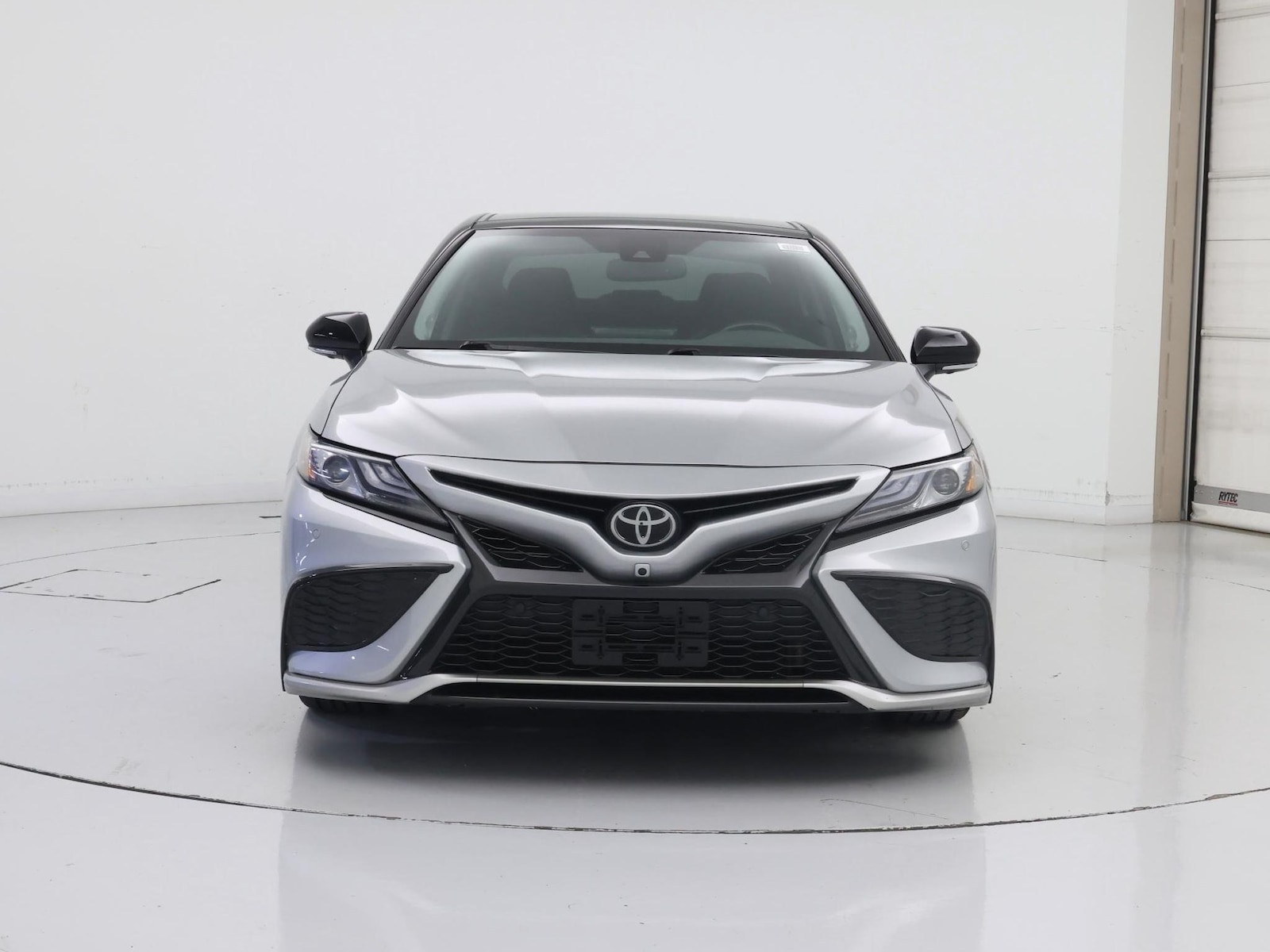 2024 Toyota Camry XSE - Photo 6