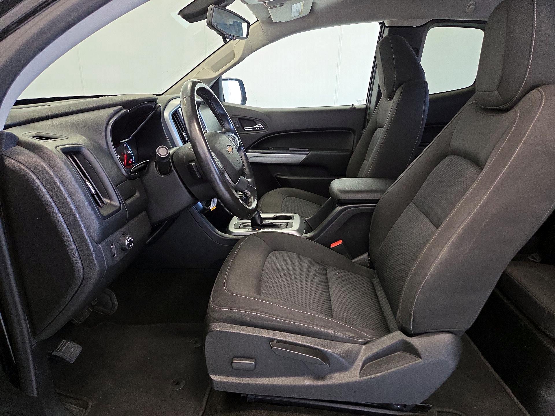 Thumbnail: 2016 Chevrolet Colorado - 11