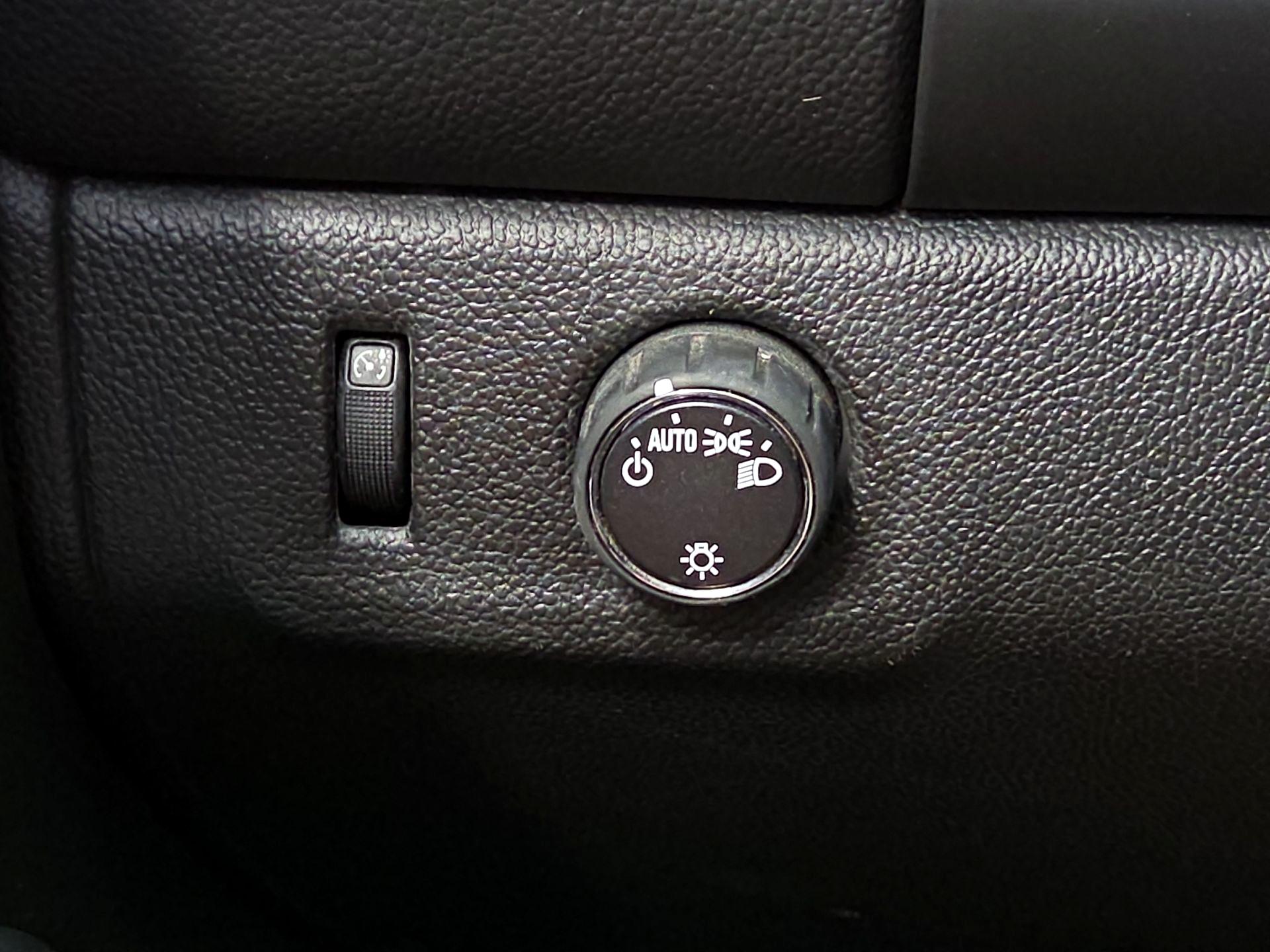 Thumbnail: 2016 Chevrolet Colorado - 13