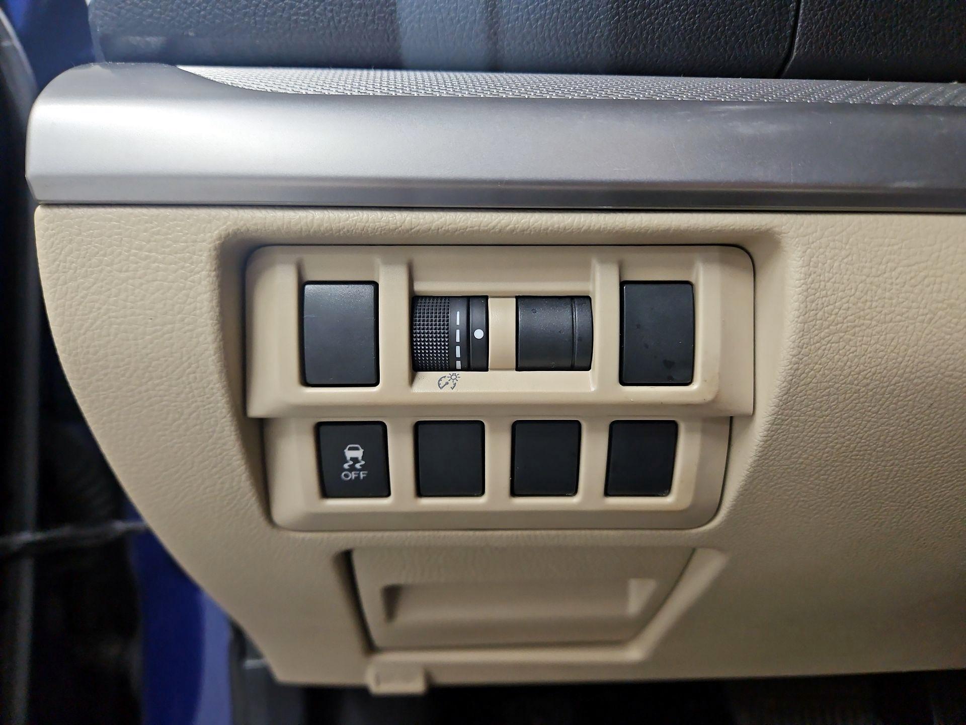 Thumbnail: 2017 Subaru Outback - 13