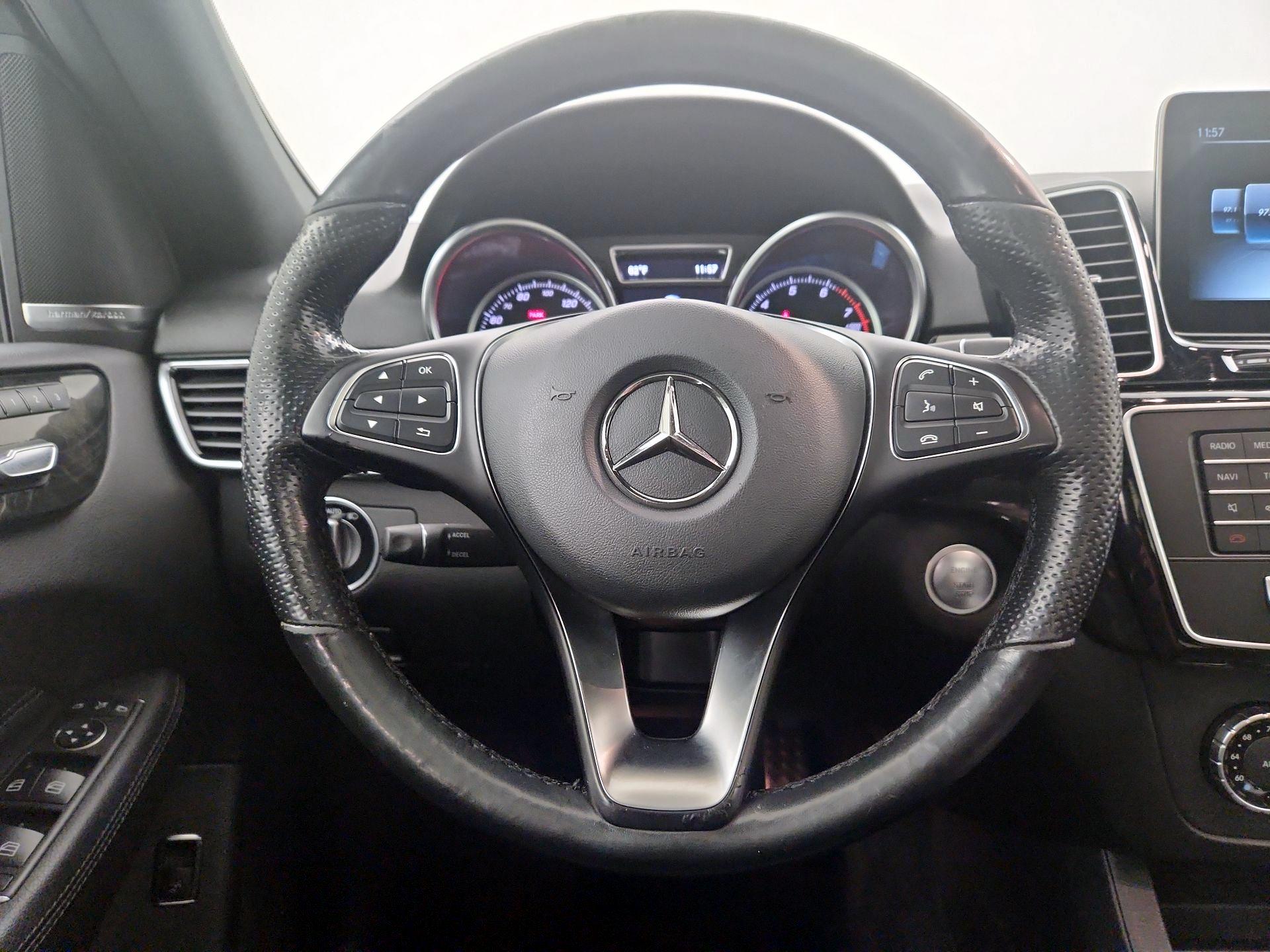 Thumbnail: 2018 Mercedes-Benz GLE - 10