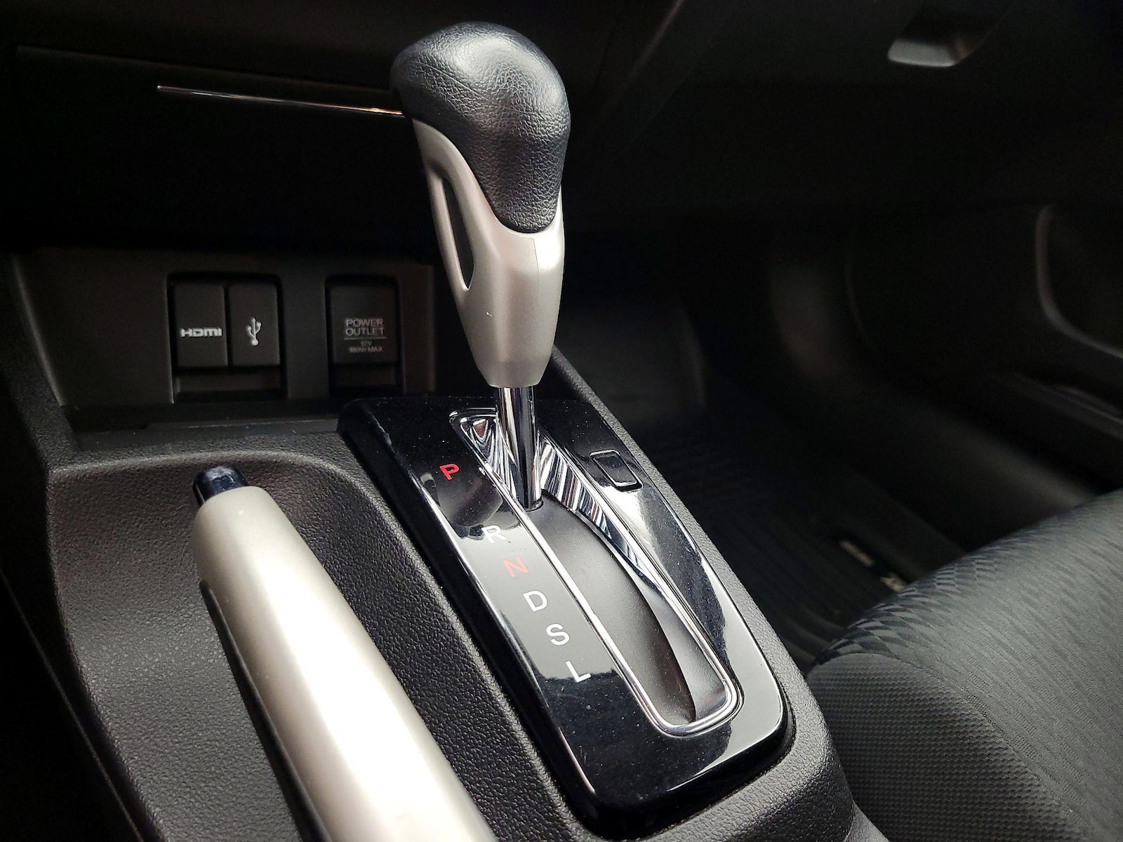 2015 Honda Civic SE - Photo 18