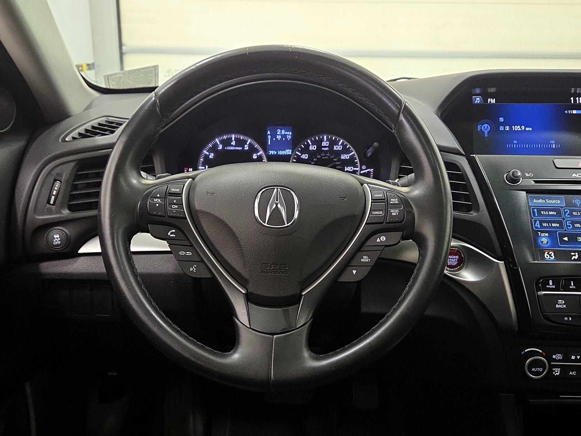 Thumbnail: 2017 Acura ILX - 10