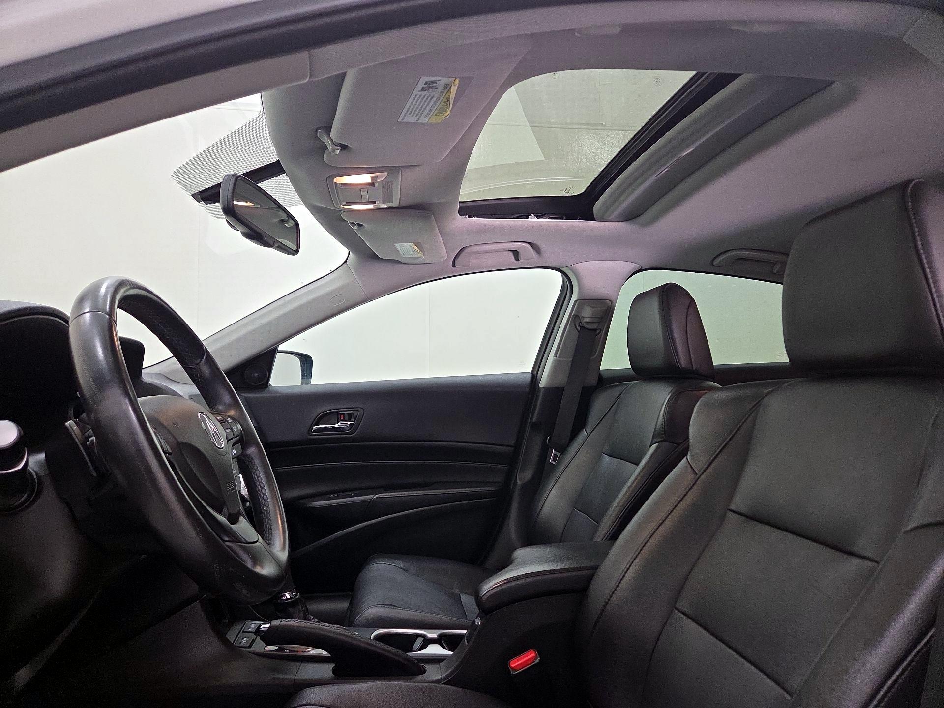 Thumbnail: 2017 Acura ILX - 18