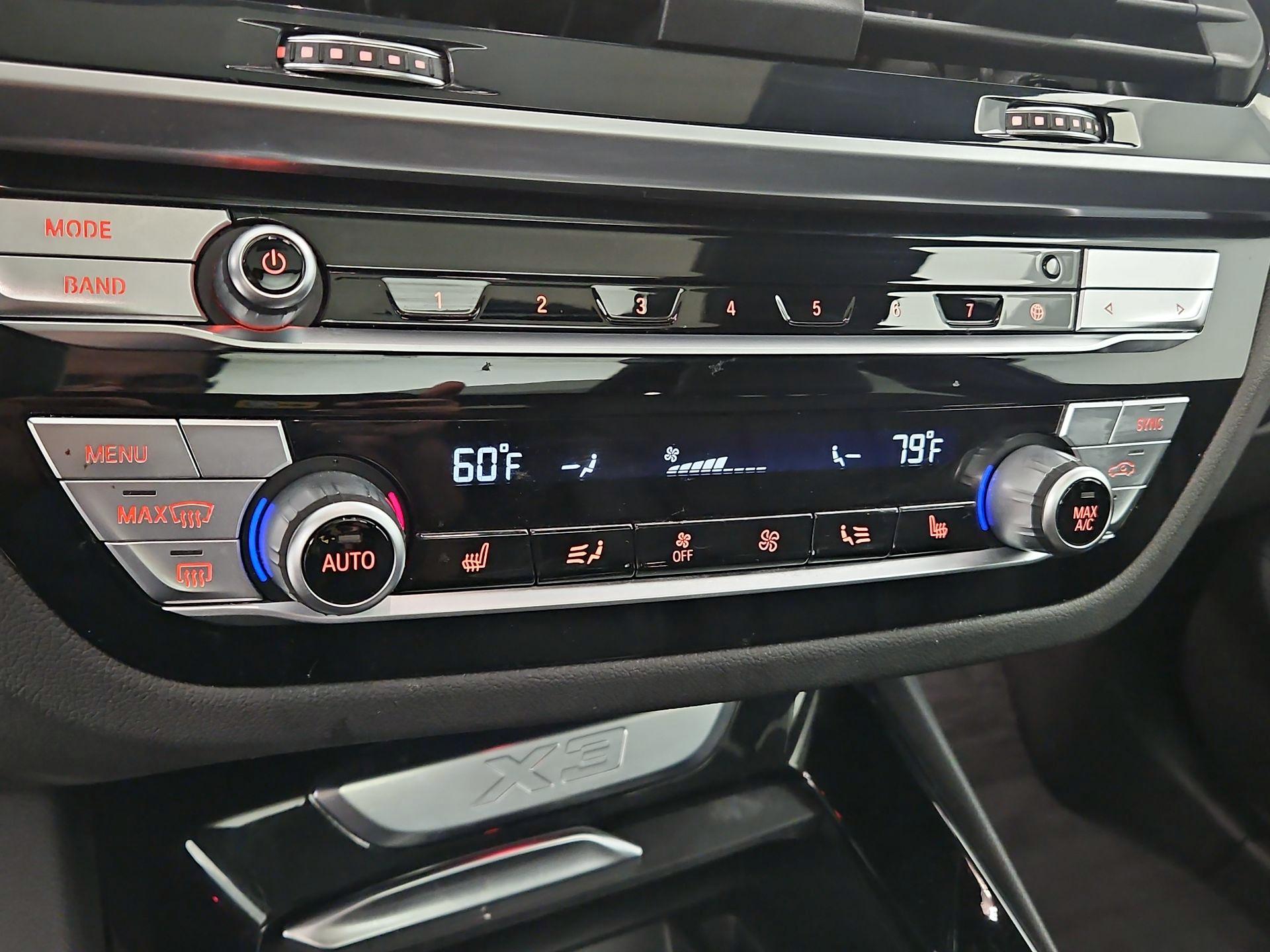 Thumbnail: 2021 BMW X3 - 15