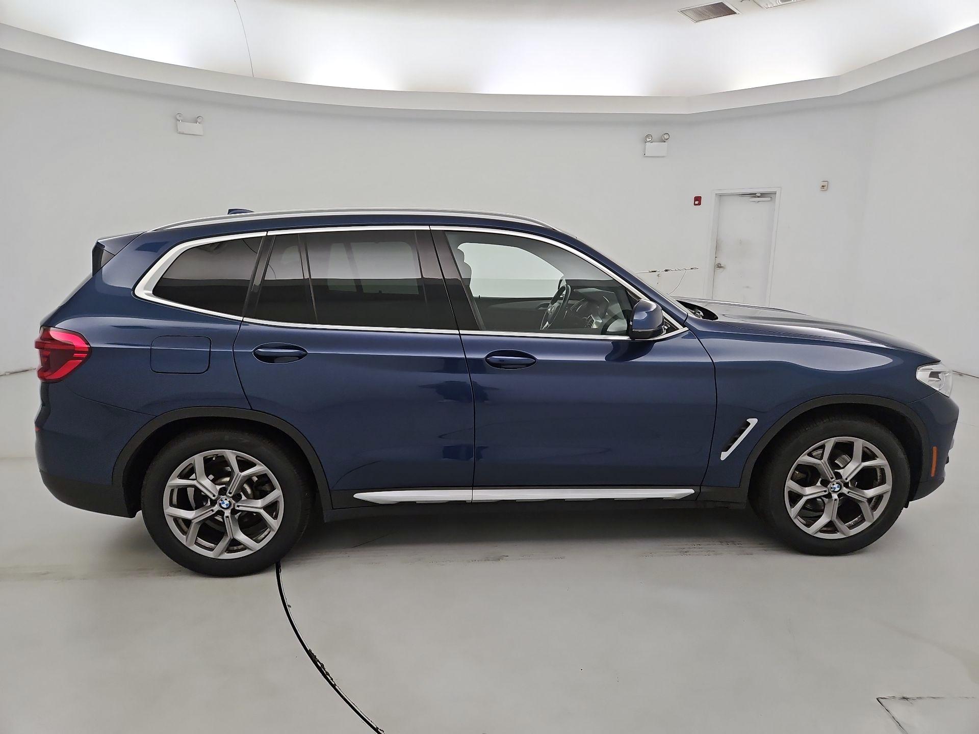 Thumbnail: 2021 BMW X3 - 4