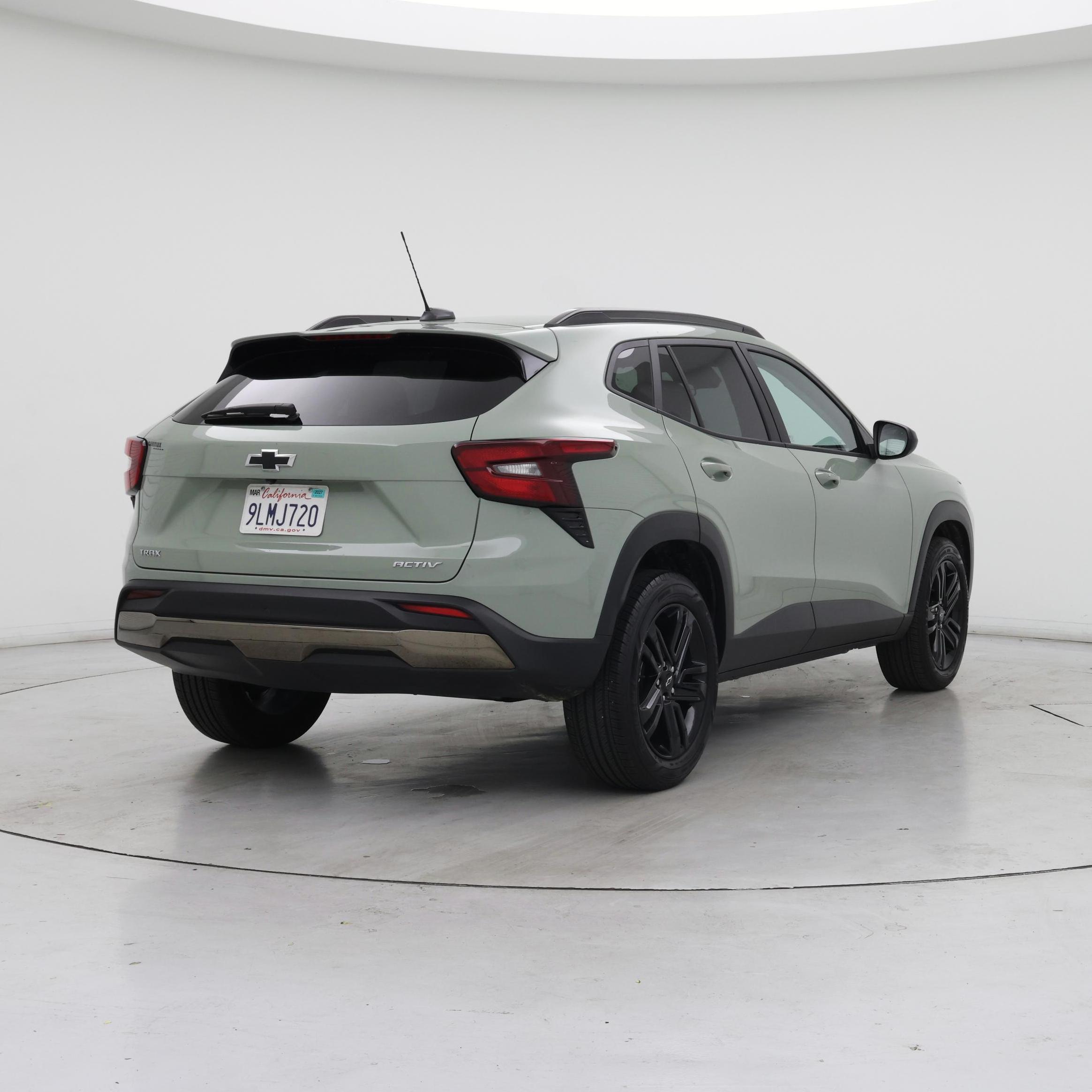 Thumbnail: 2024 Chevrolet Trax - 8