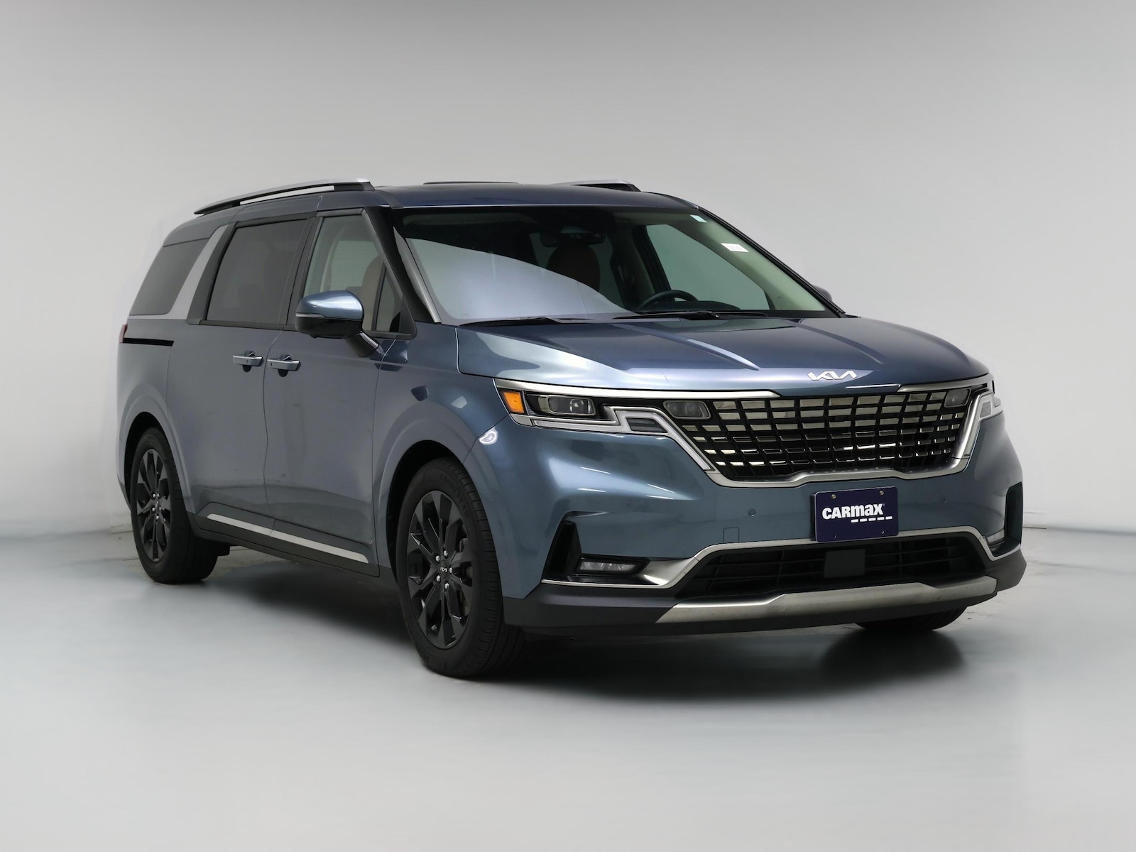 2023 Kia Carnival