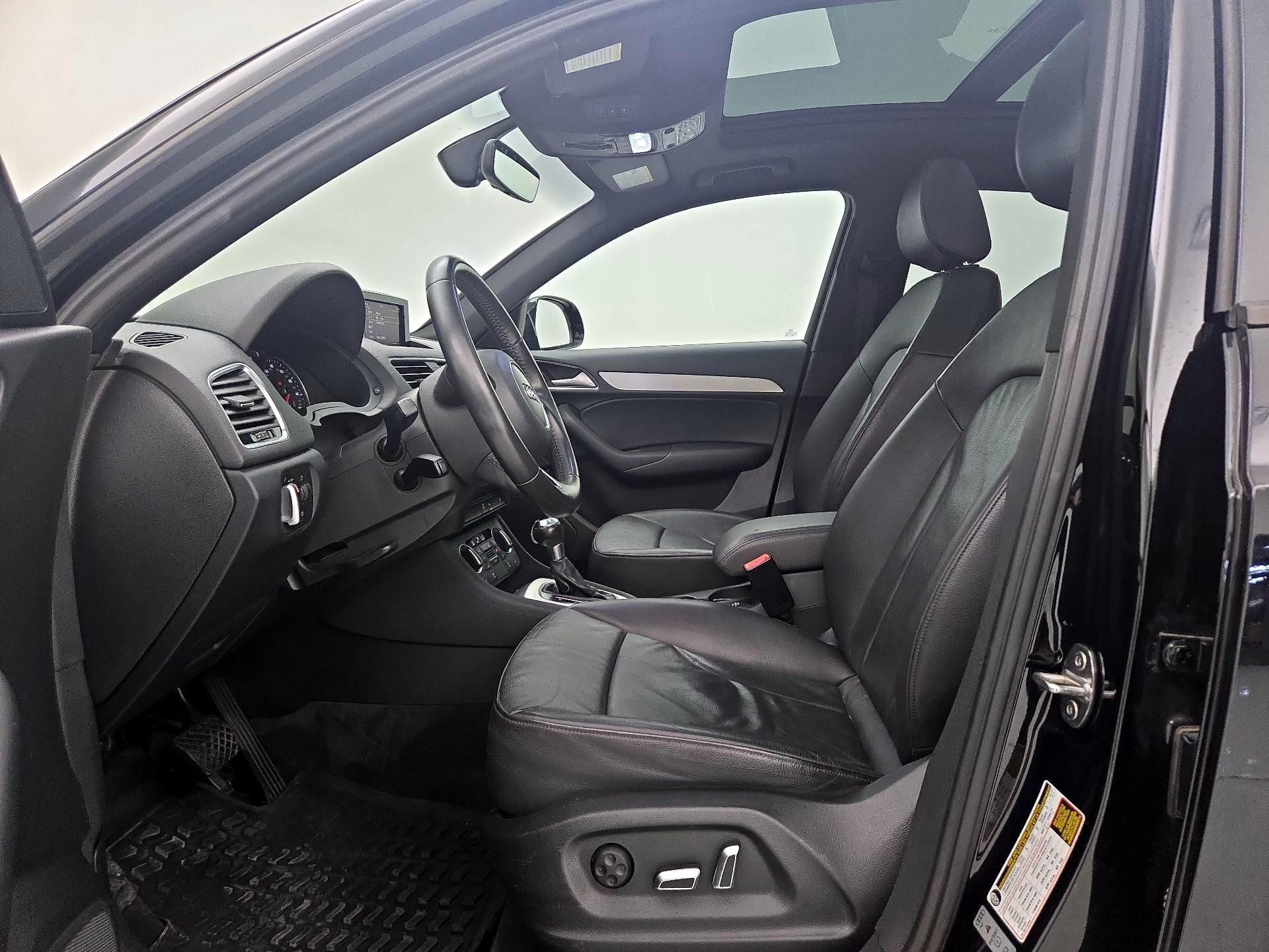 Thumbnail: 2018 Audi Q3 - 9