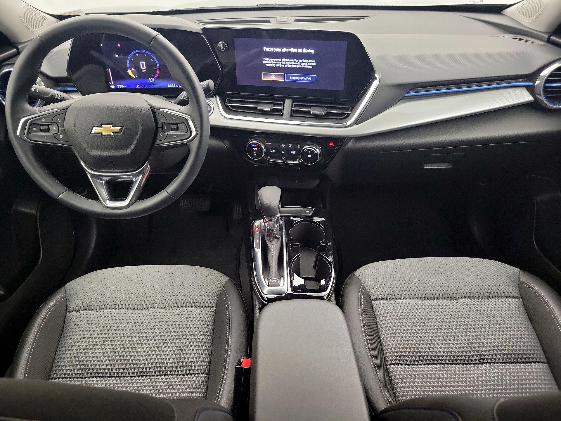 Thumbnail: 2025 Chevrolet Trax - 9