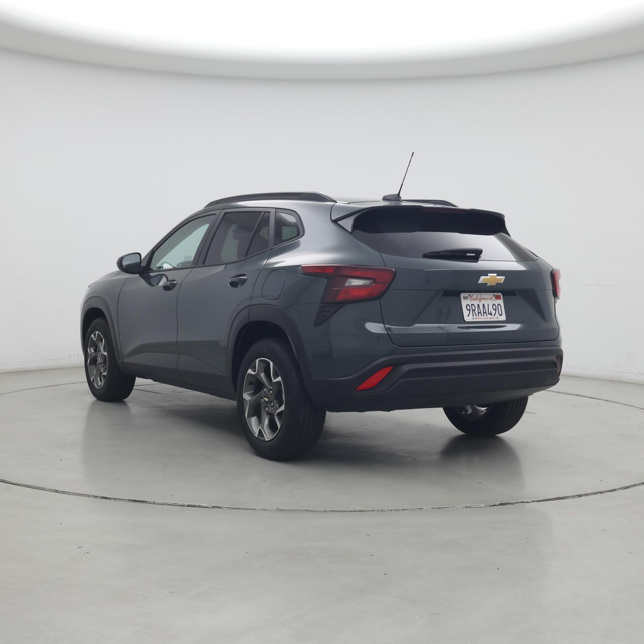Thumbnail: 2025 Chevrolet Trax - 2