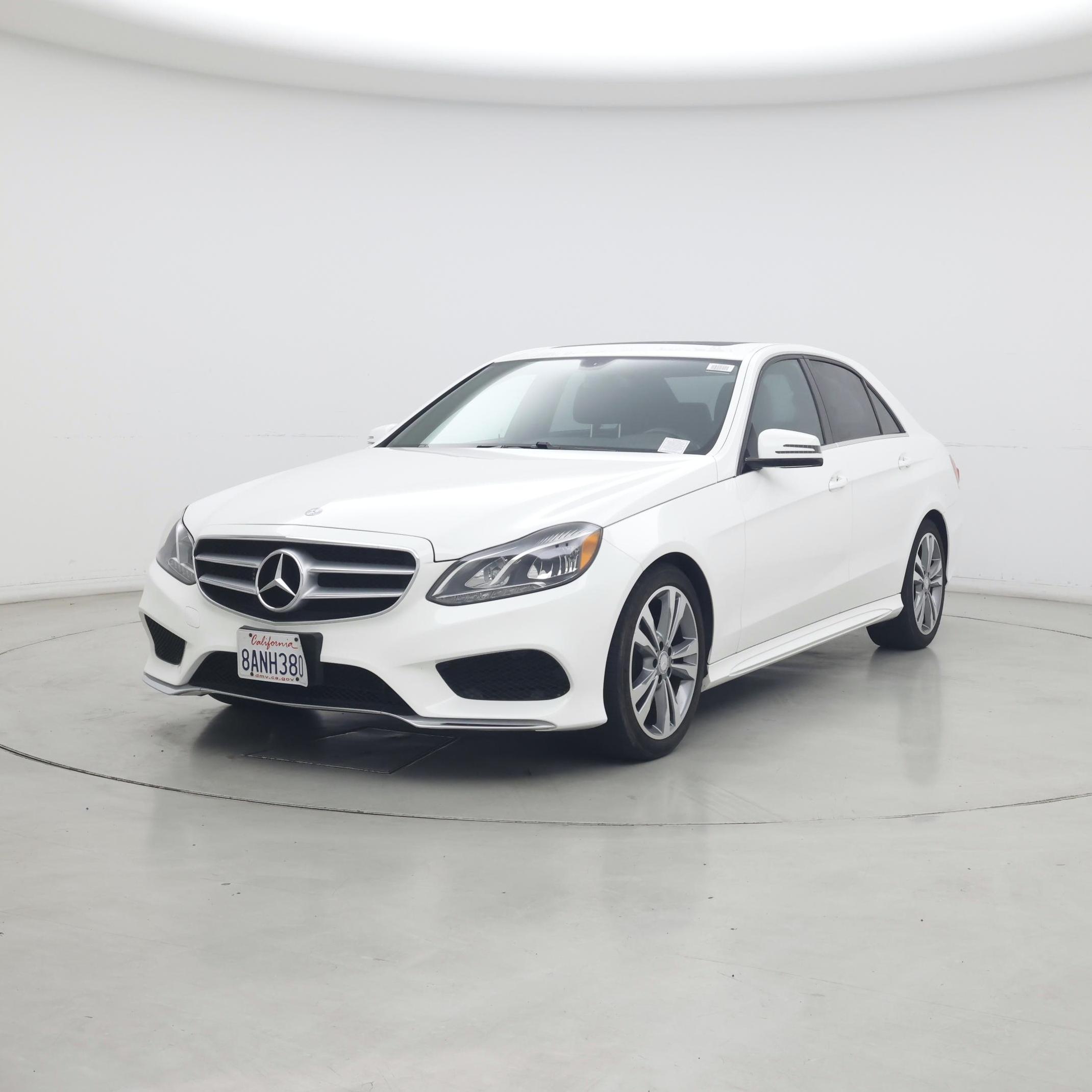 Thumbnail: 2015 Mercedes-Benz E-Class - 4