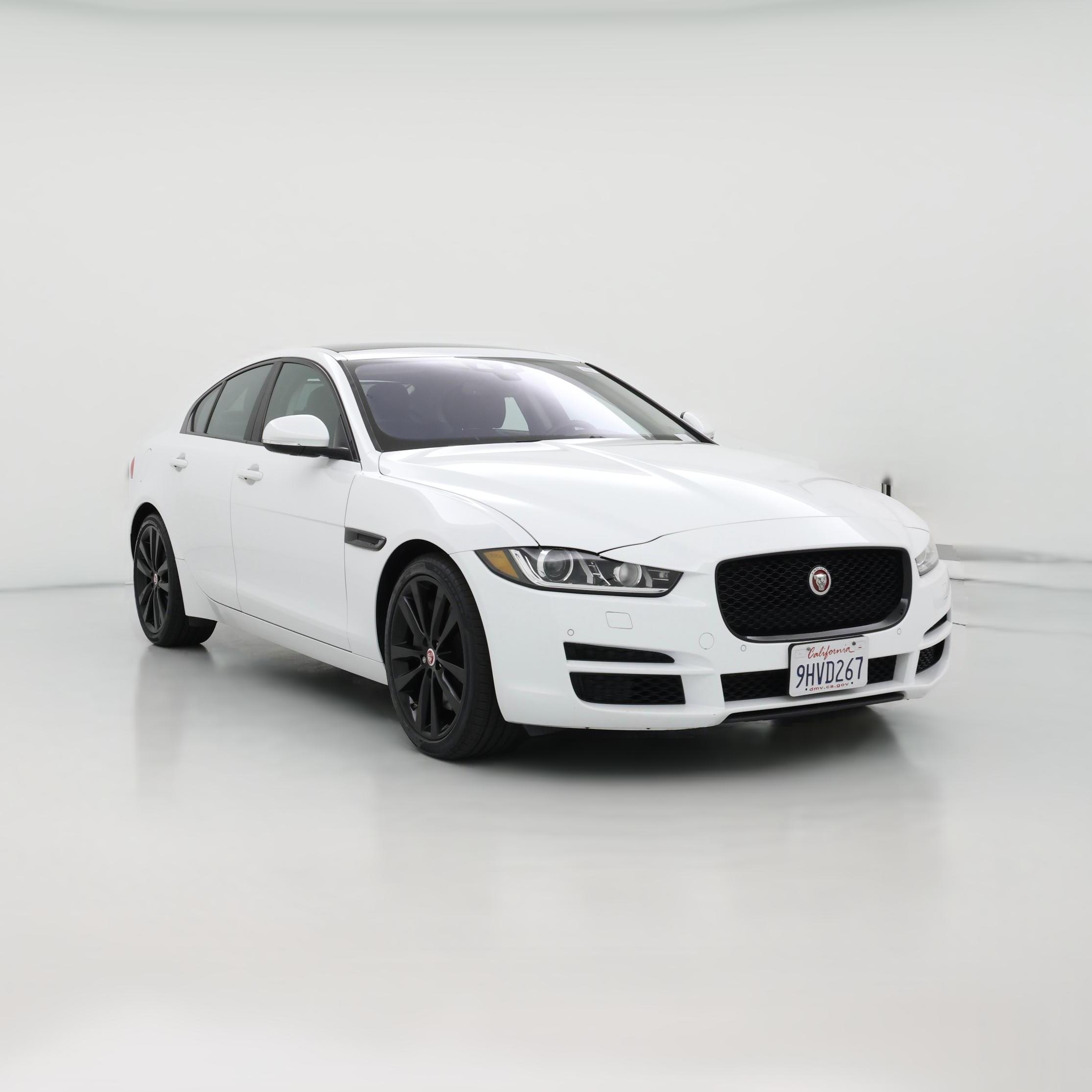 Thumbnail: 2017 Jaguar XE - 1