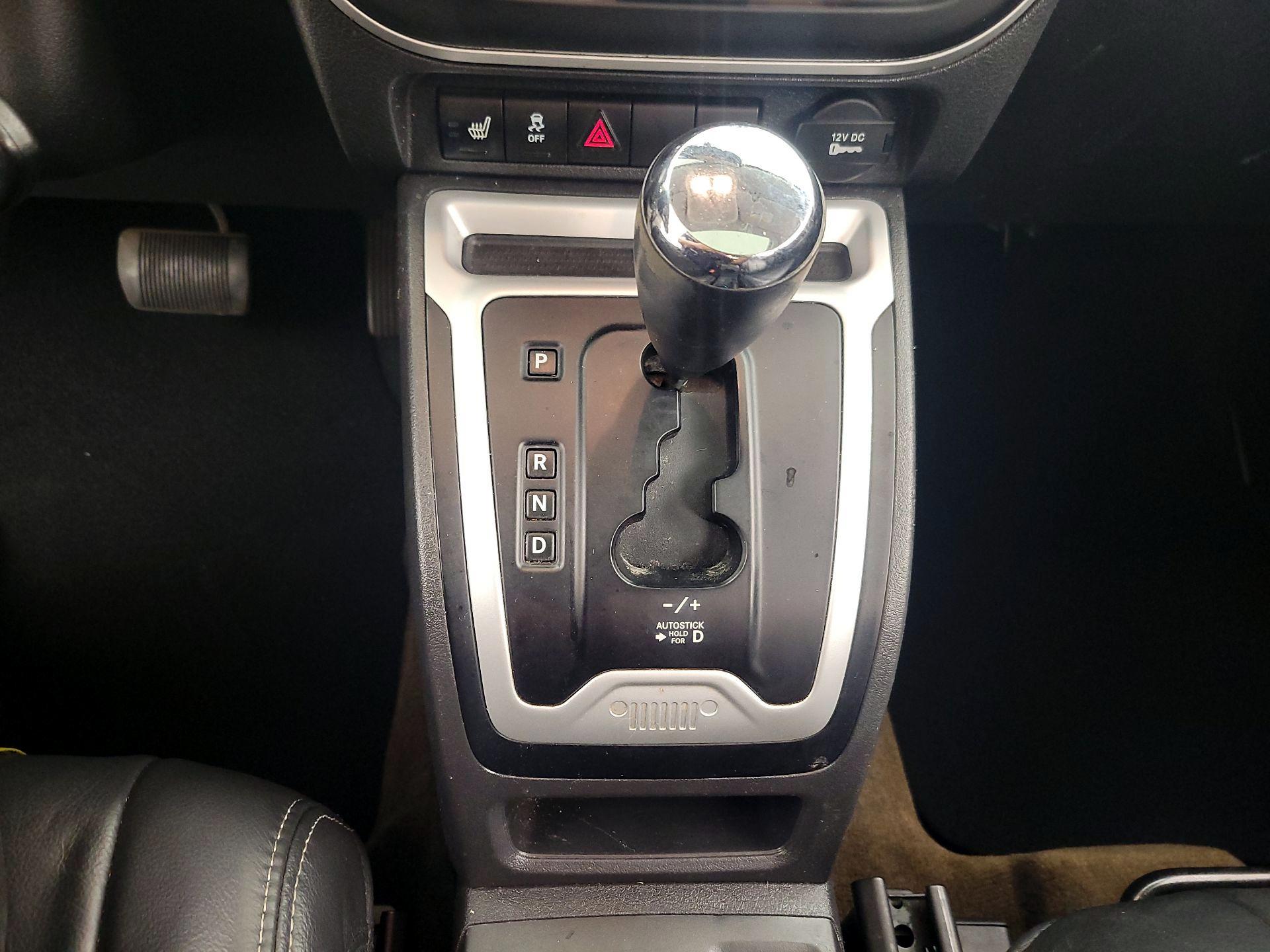 Thumbnail: 2016 Jeep Compass - 16