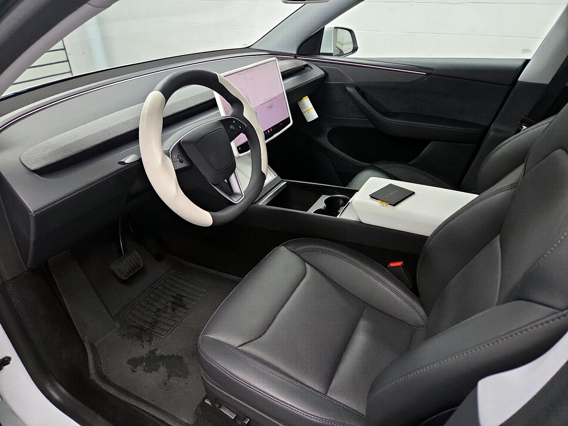 Thumbnail: 2026 Tesla Model Y - 11