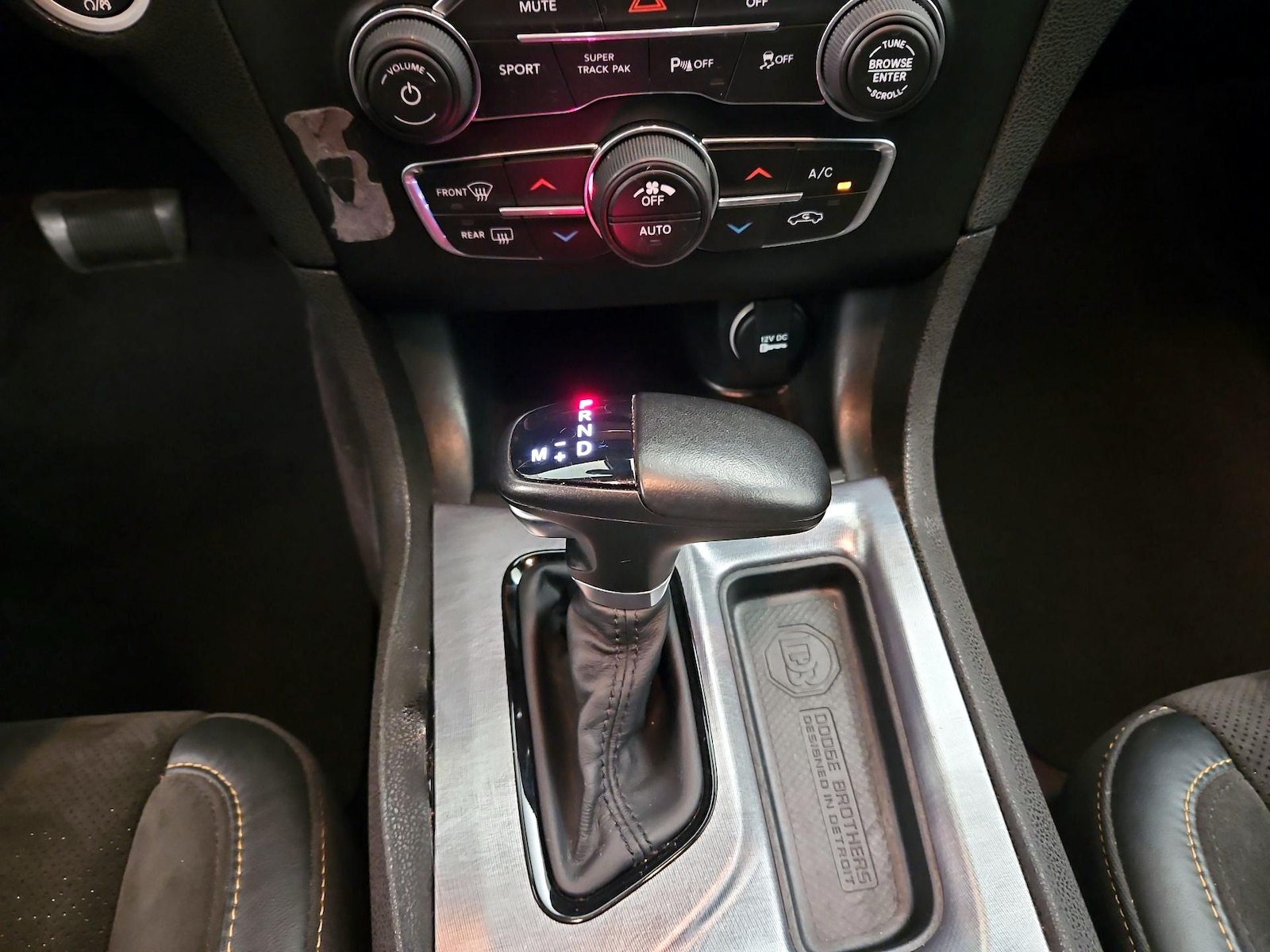 Photo 16