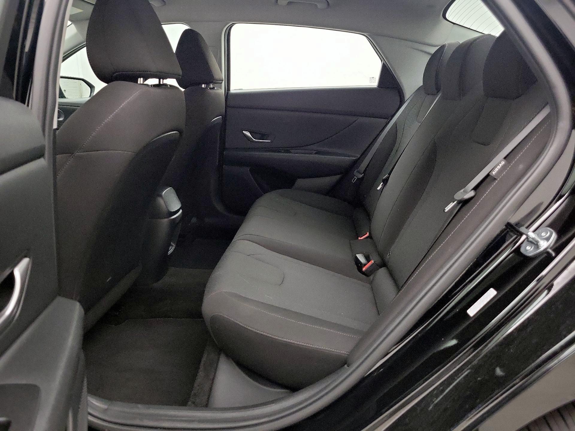Thumbnail: 2024 Hyundai Elantra - 19