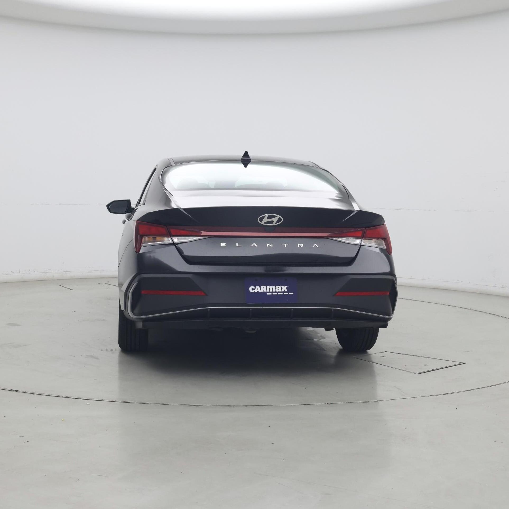 Thumbnail: 2024 Hyundai Elantra - 6