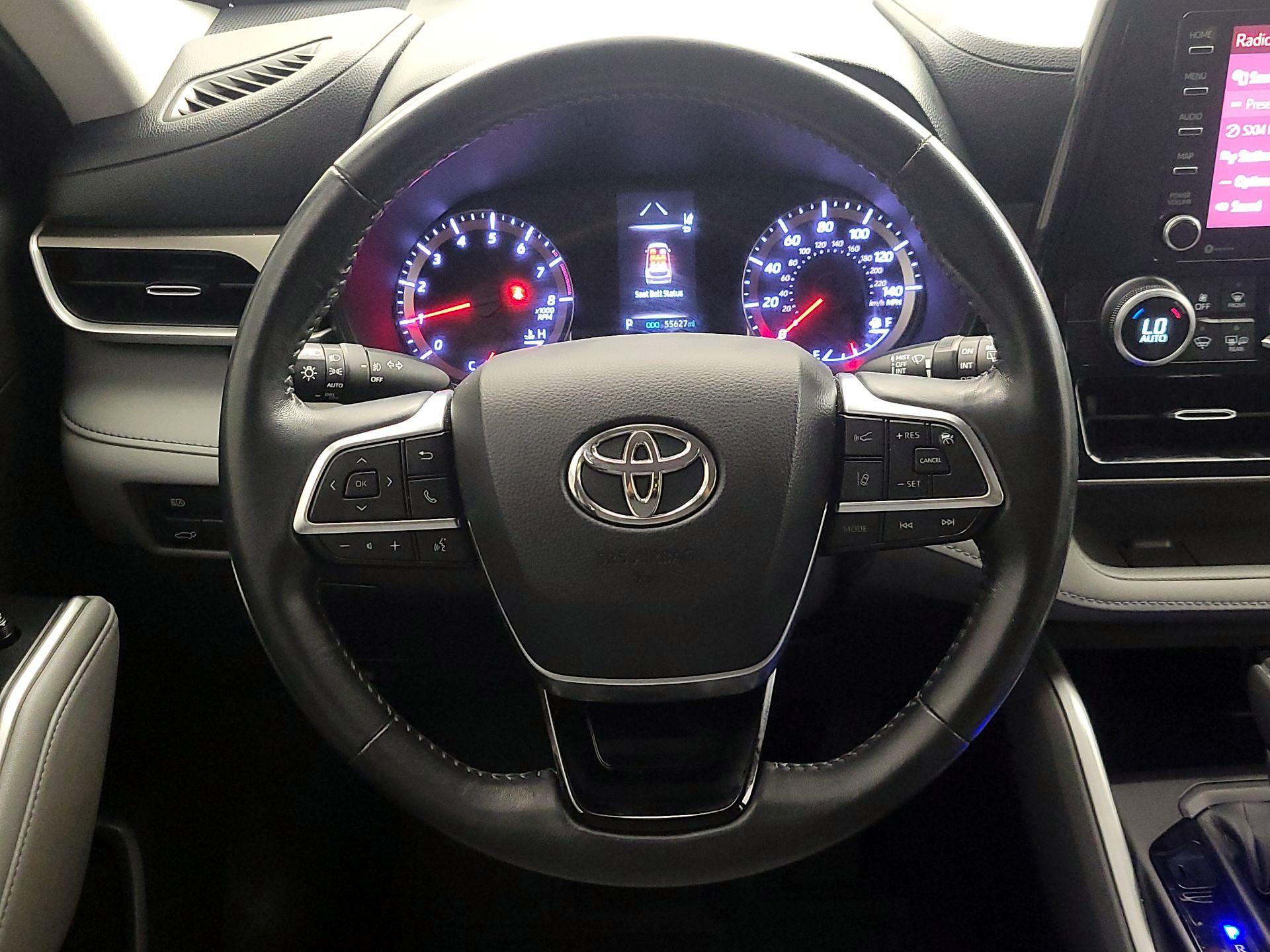 Thumbnail: 2020 Toyota Highlander - 10