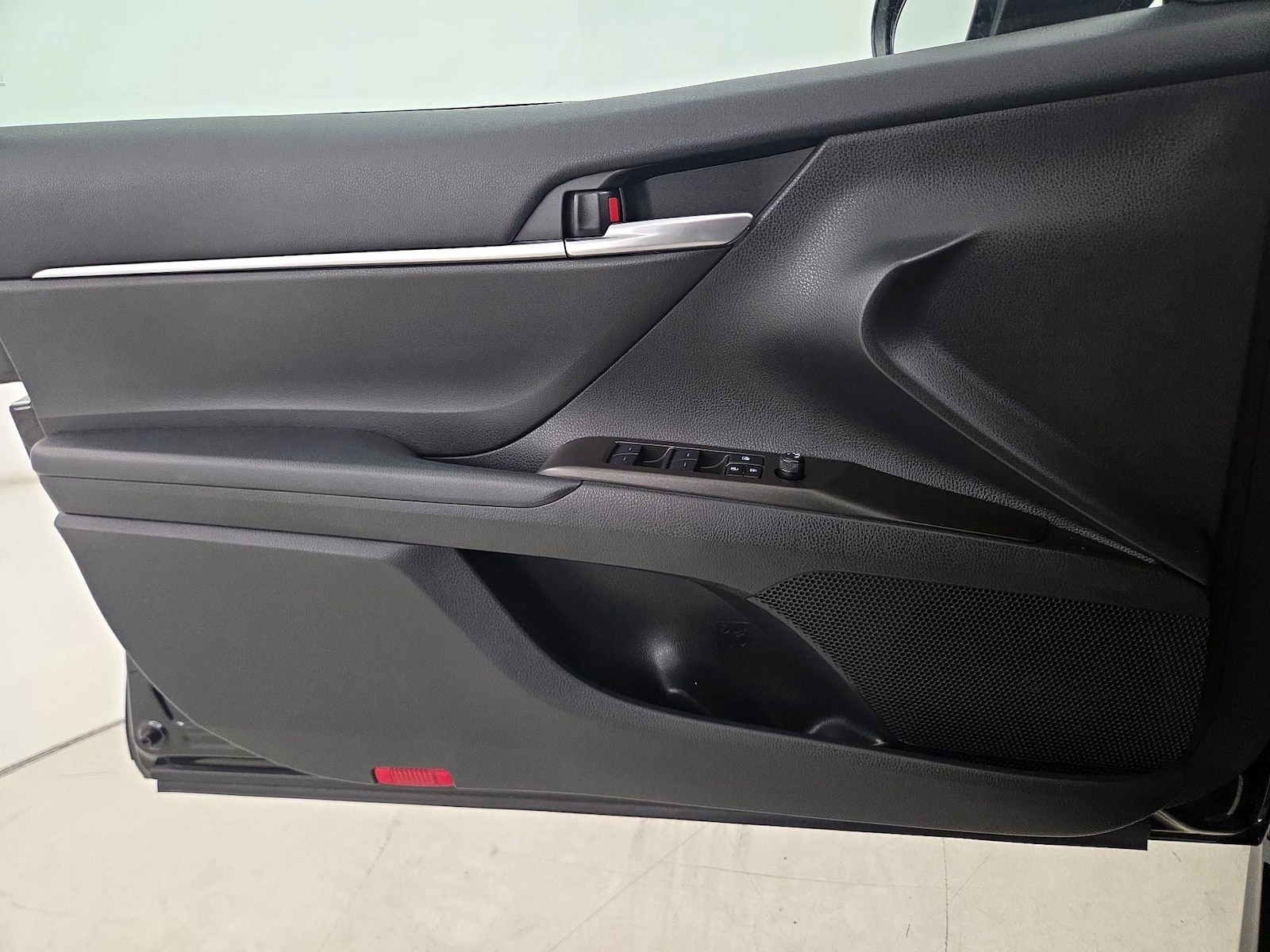 2023 Toyota Camry SE Nightshade - Photo 13