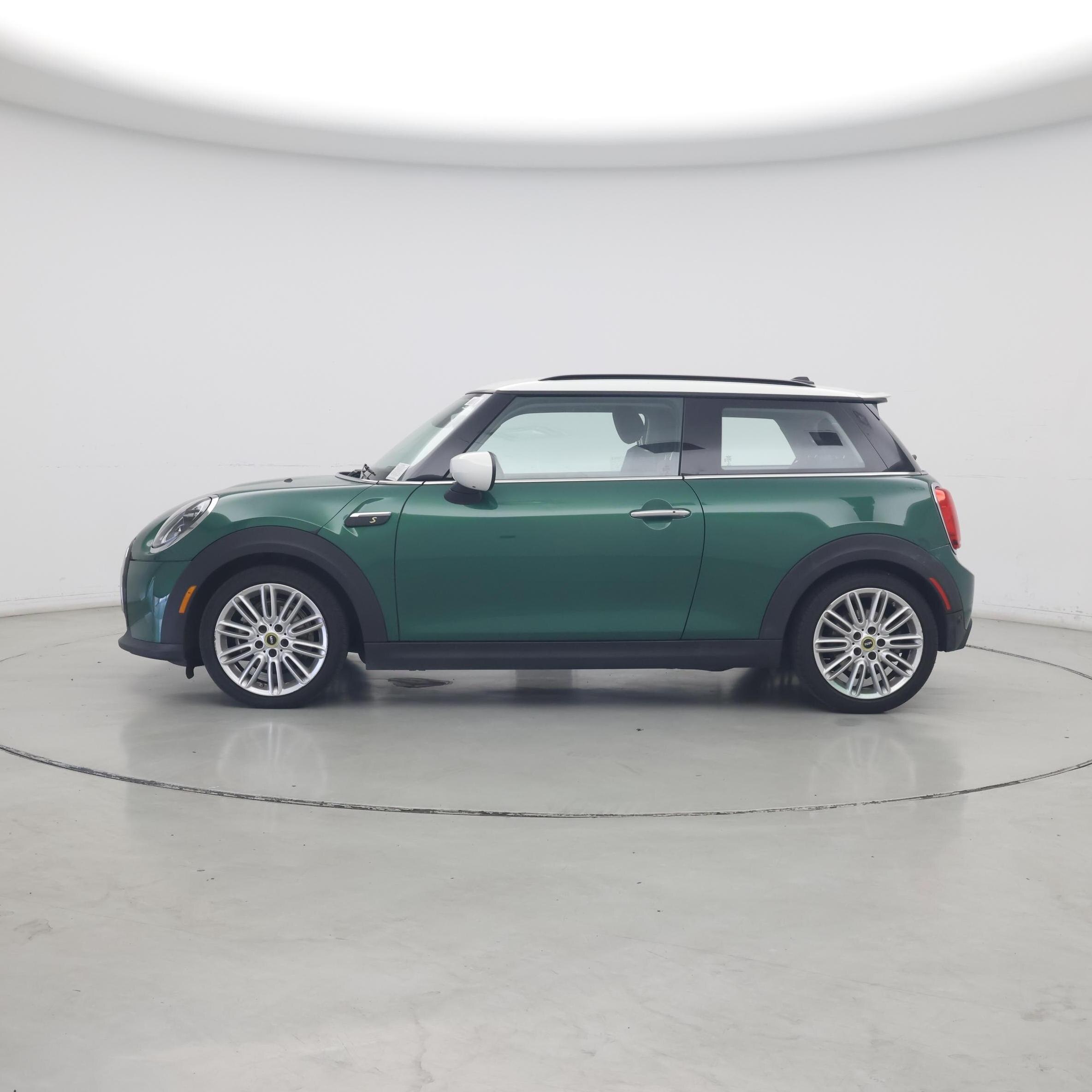 Thumbnail: 2023 MINI Cooper Hardtop - 3