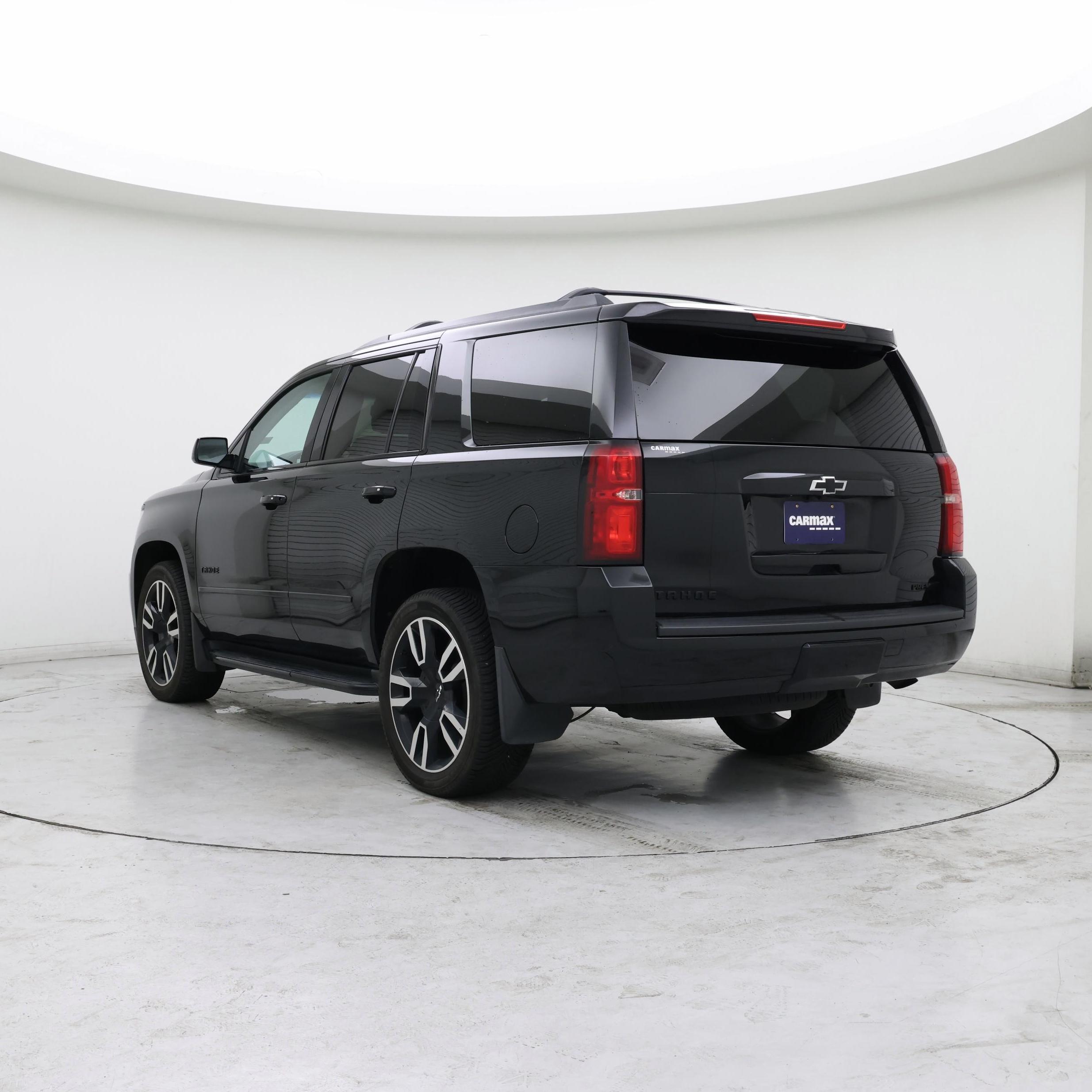 Thumbnail: 2019 Chevrolet Tahoe - 2