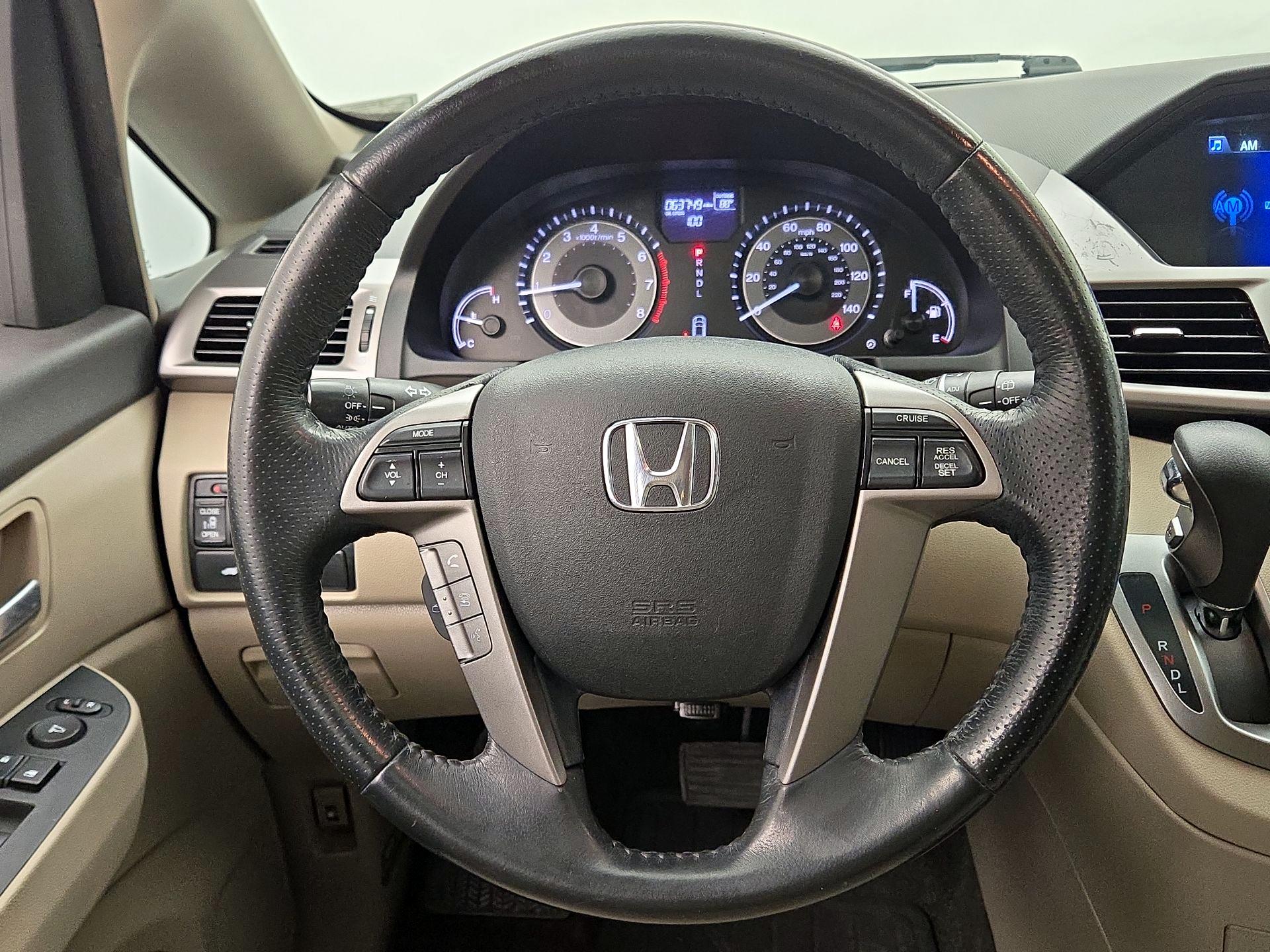 Thumbnail: 2016 Honda Odyssey - 10
